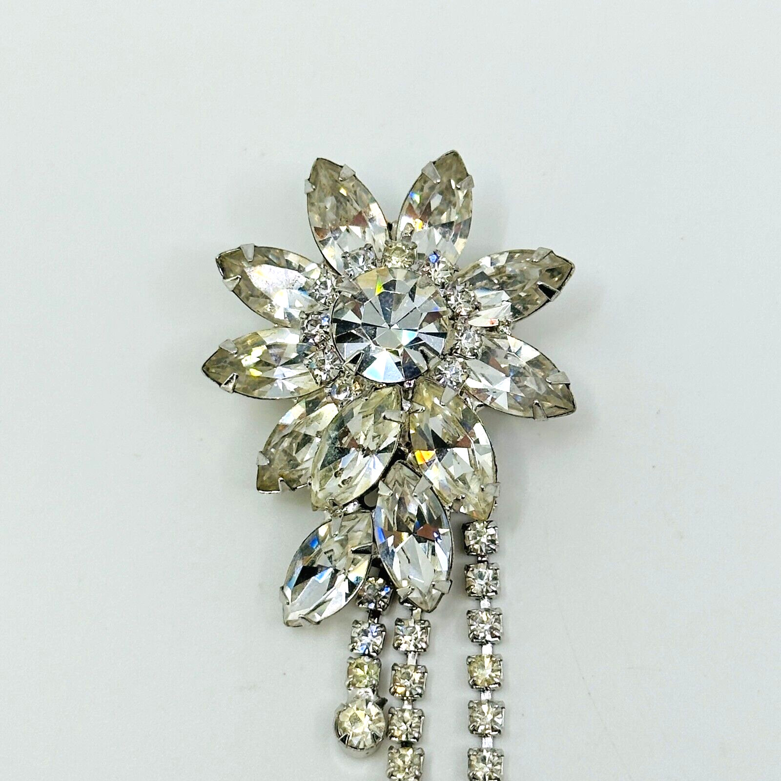 VTG Brooch Rhinestone Flower Prong Set Pendant Stunning Unsigned Beauty 3.5″