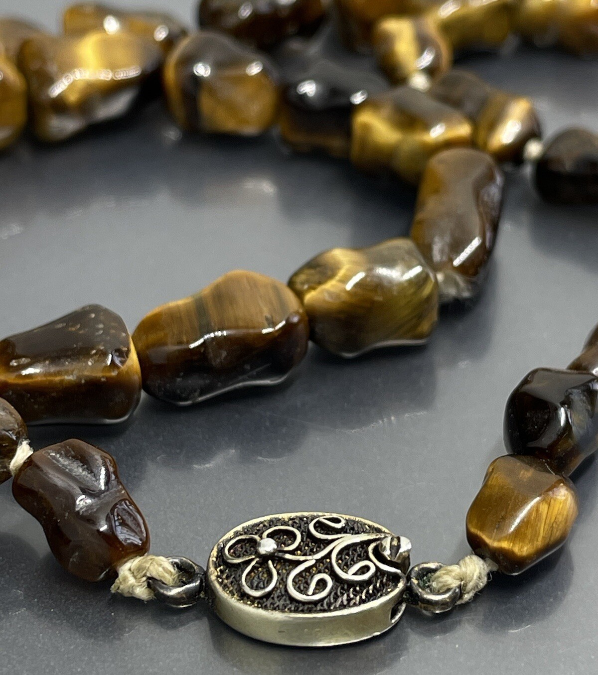Vtg Sterling Silver Clasp Hand Knotted Tiger’s Eye Beaded Long Necklace 24.75”