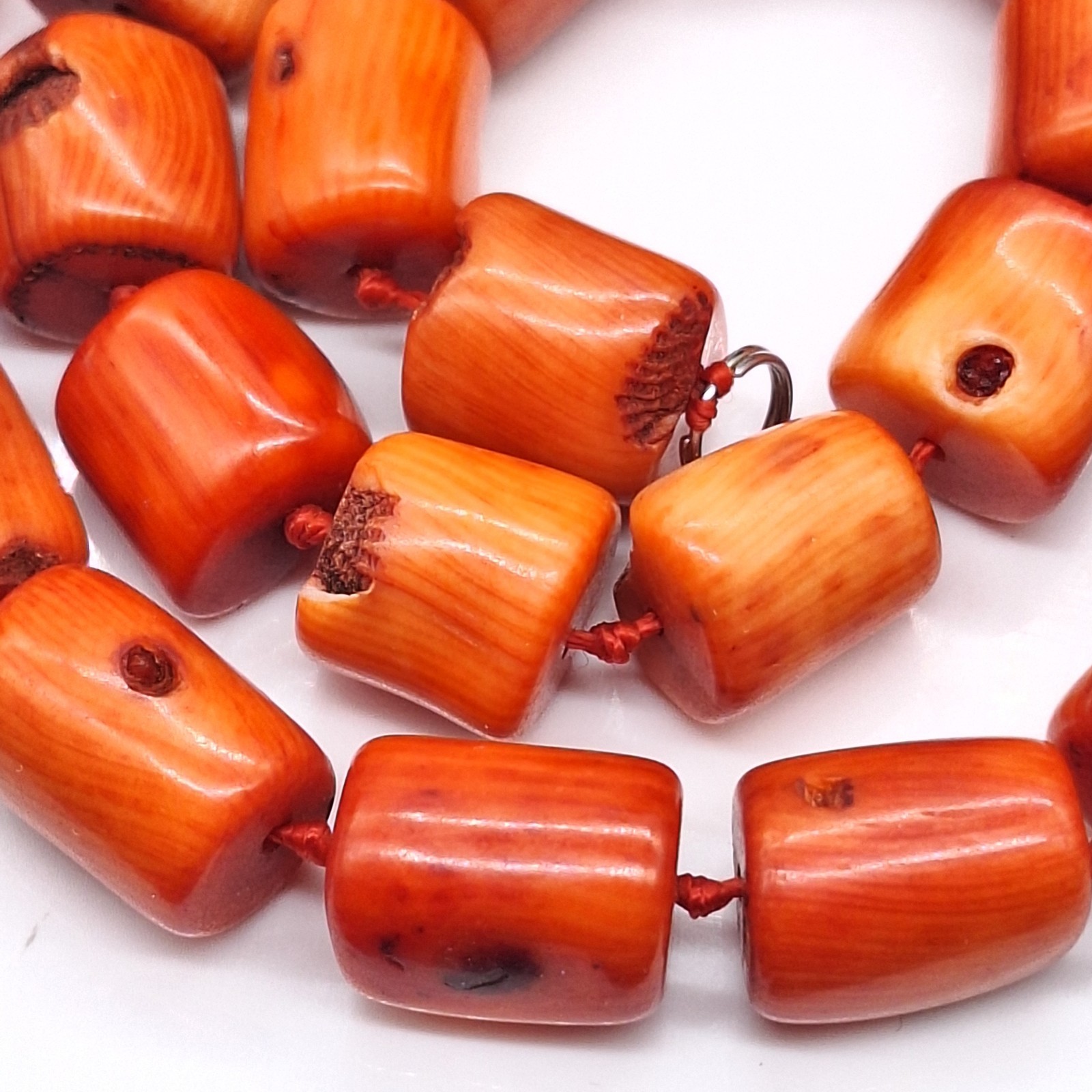 Vintage 91g Thick Natural Genuine Salmon Red Coral Beads Necklace
