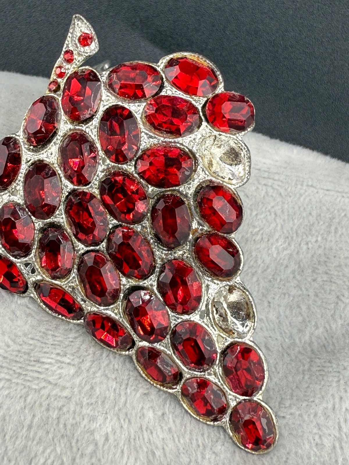 Vintage Rhinestone Red Grapes Dress Clip Silver Tone Pot Metal READ