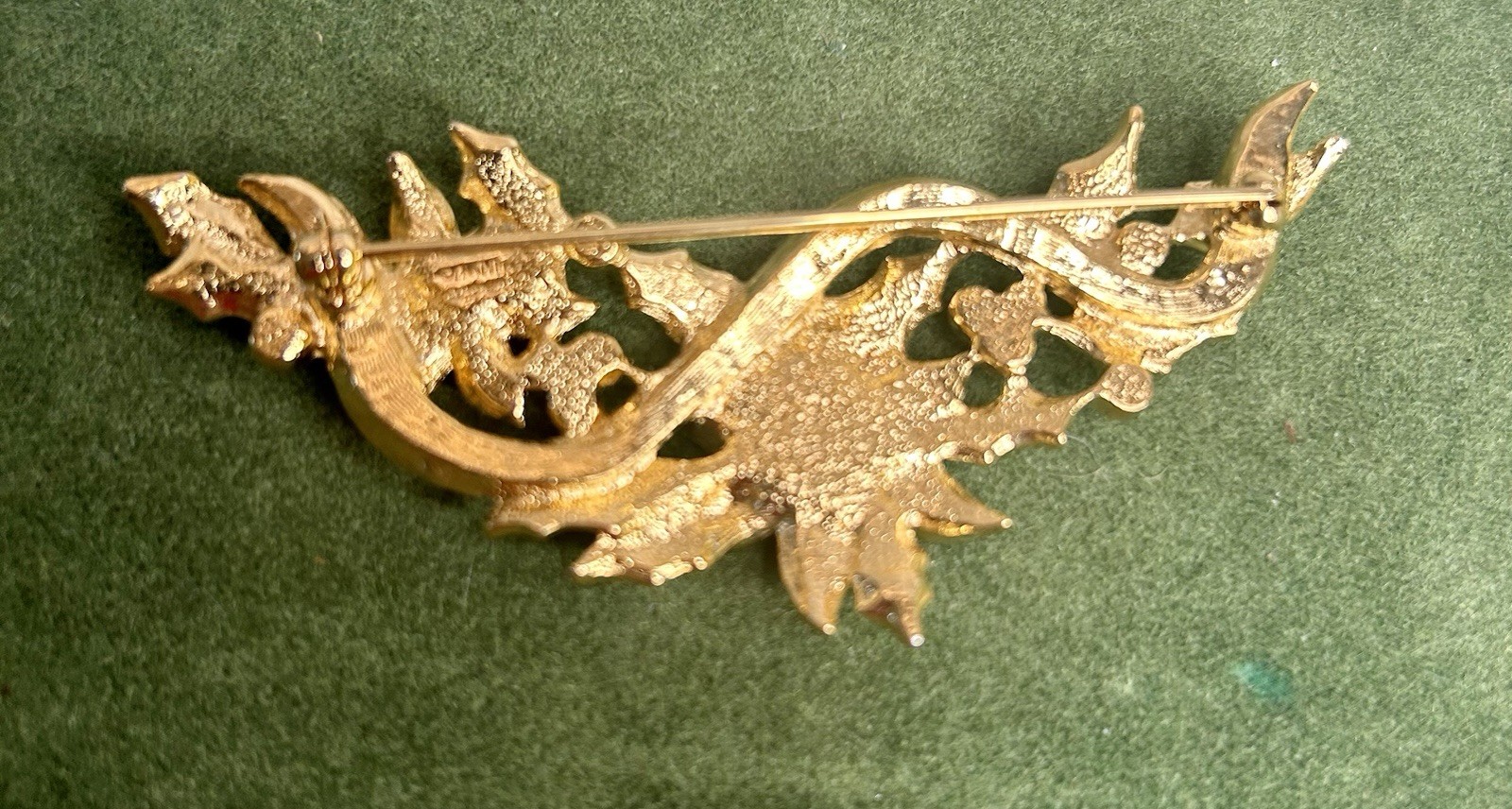 Christmas Brooches Vintage Lot of 5 Unmarked Collectibles
