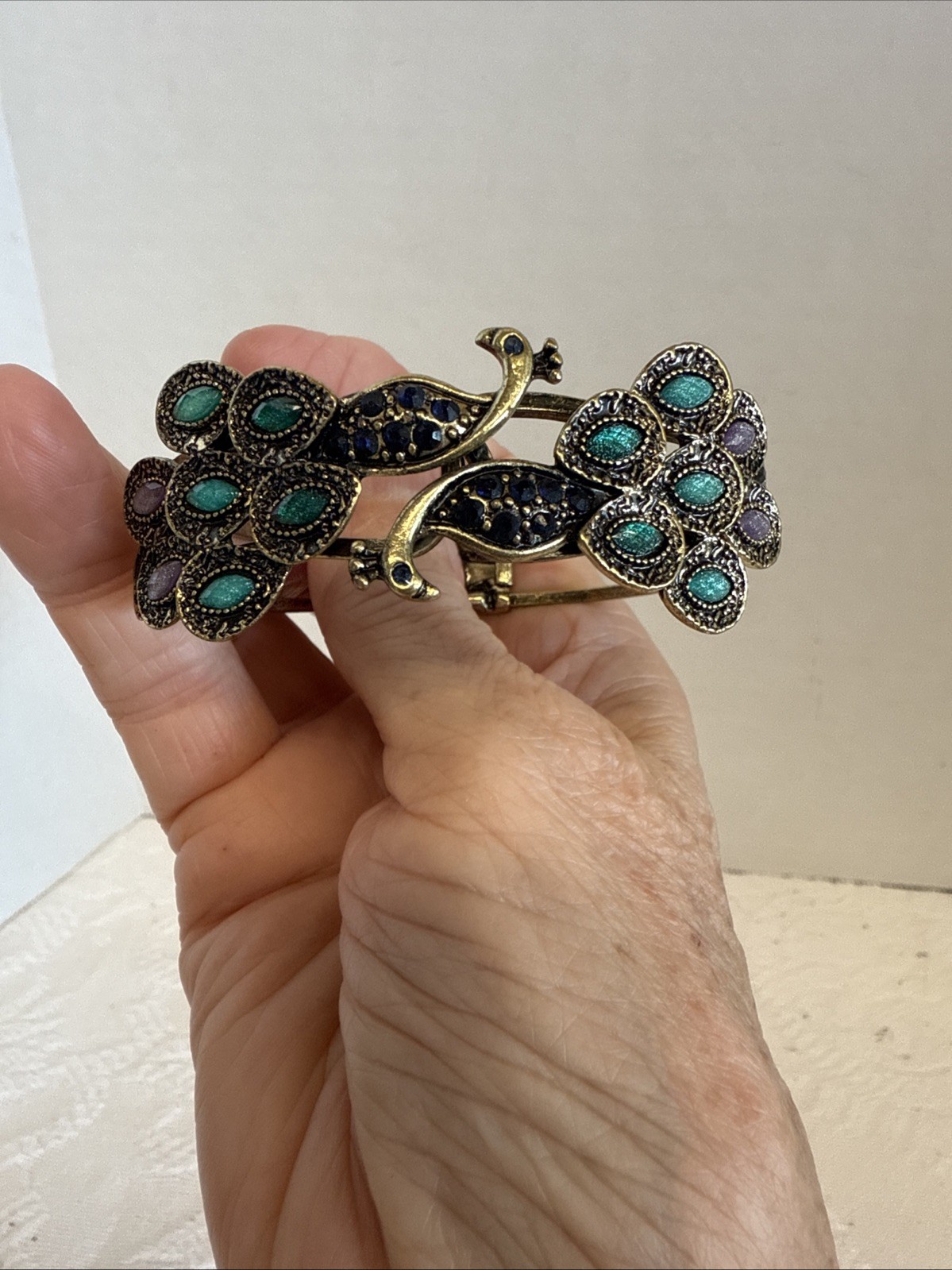 Vtg Peacock Bracelet Gold Green/ Purple Hinged Opens Front