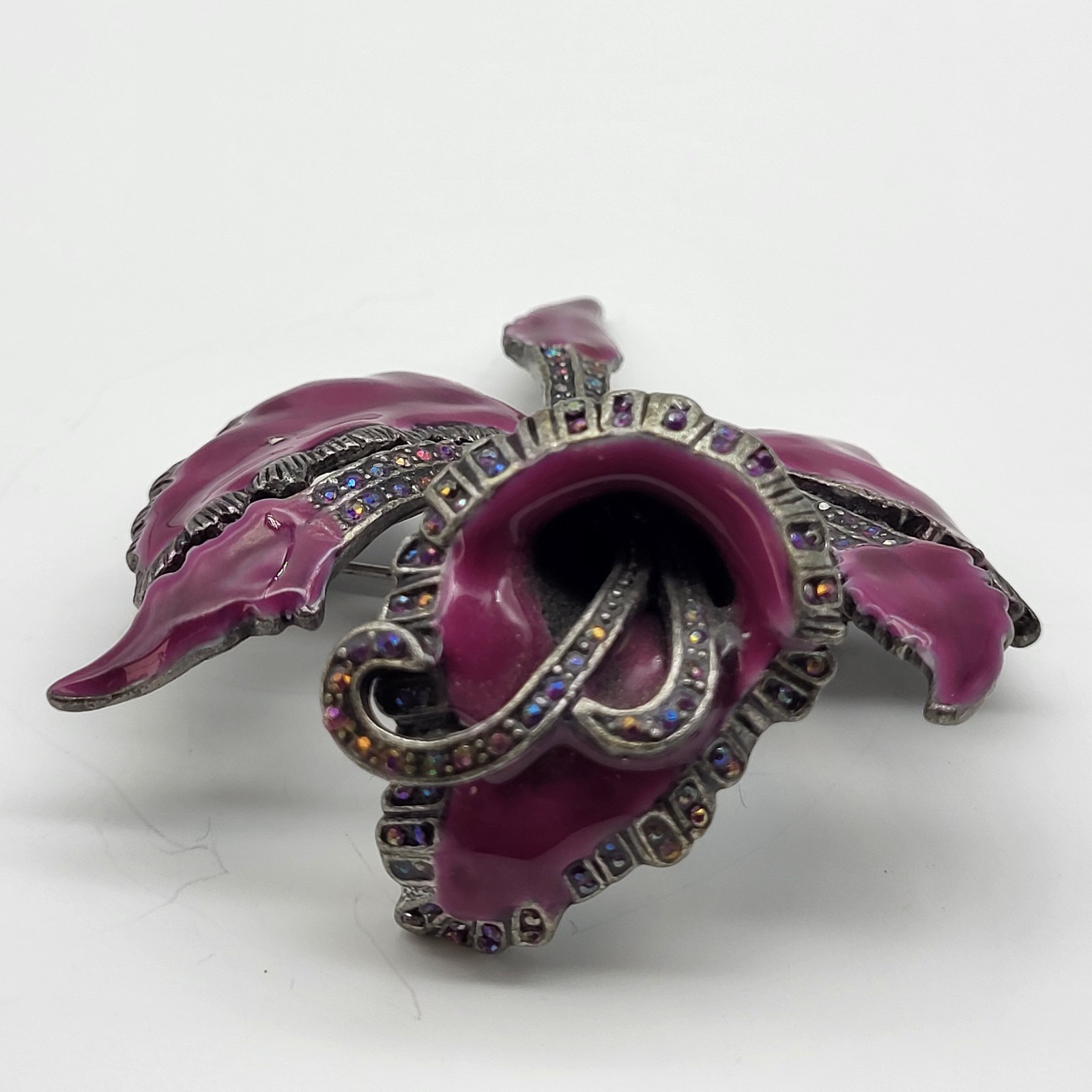Stunning Purple enamel rhinestone Orchid Flower Brooch pin Realistic Botanical