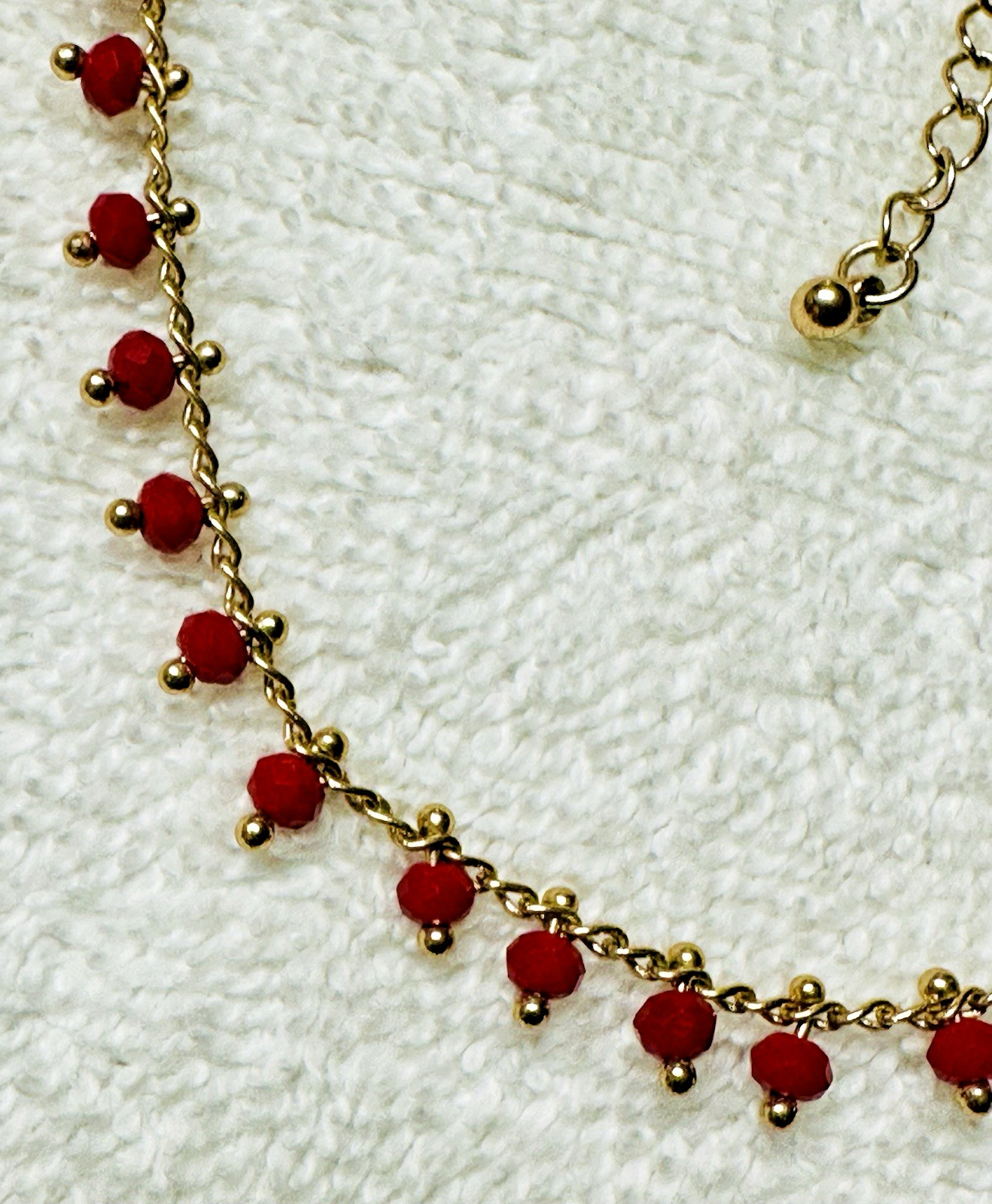 4 Collar Necklace Lot Green Black Red Gold Bead Dangles n0273