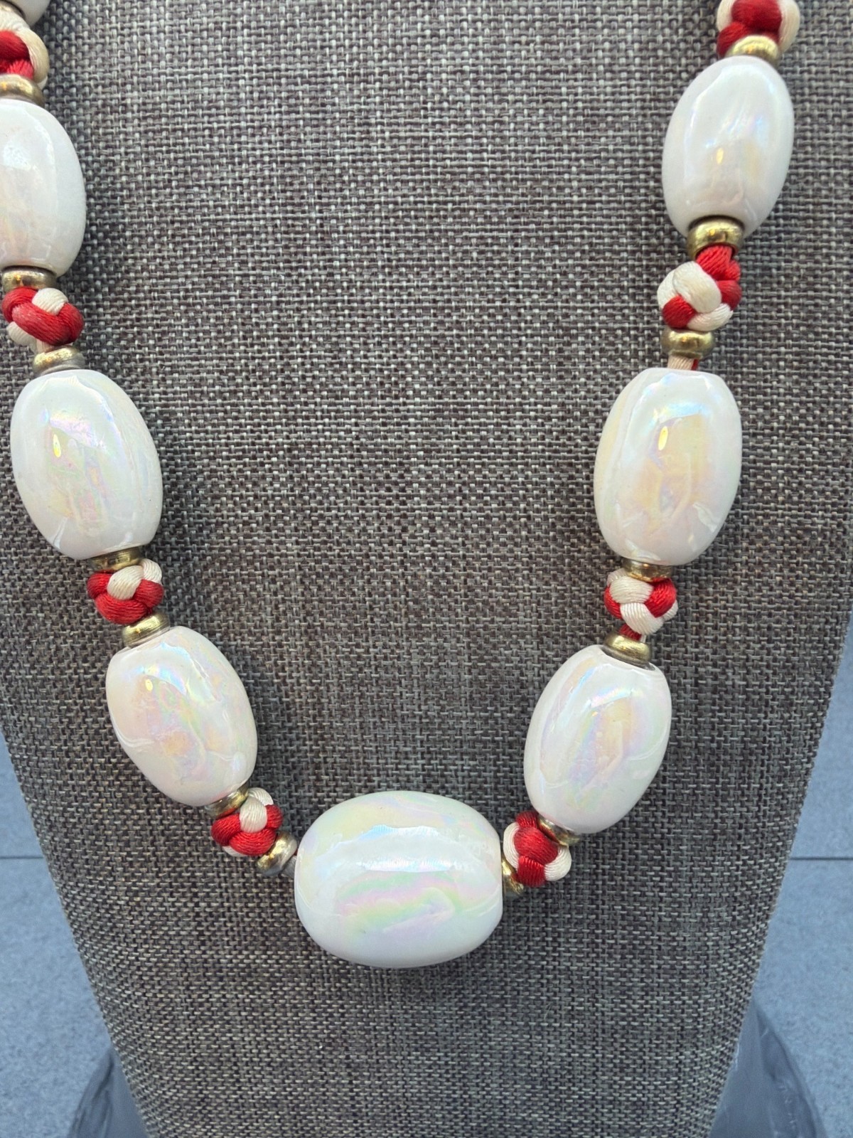 Vintage Knotted Rope Necklace 20 In Red White Iridescent Beads Gold Nautical