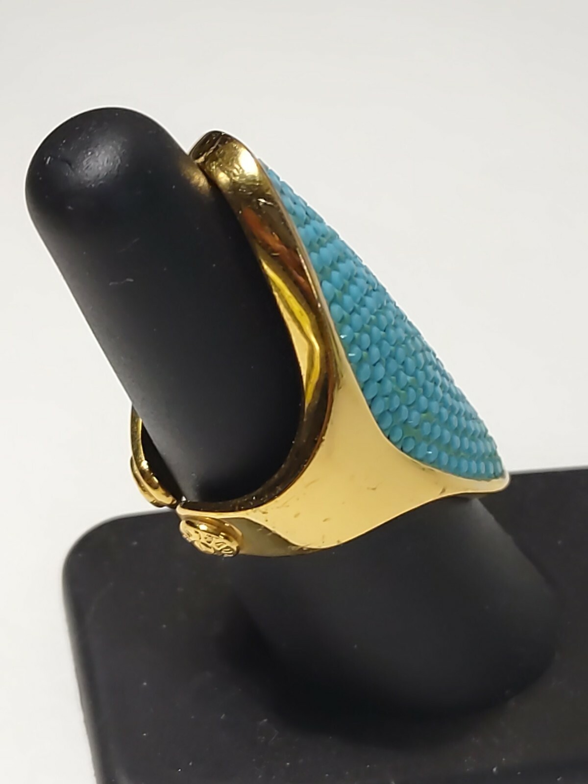 Henri Bendel Turquoise Gold Tone Statement Ring Size 6 1/2