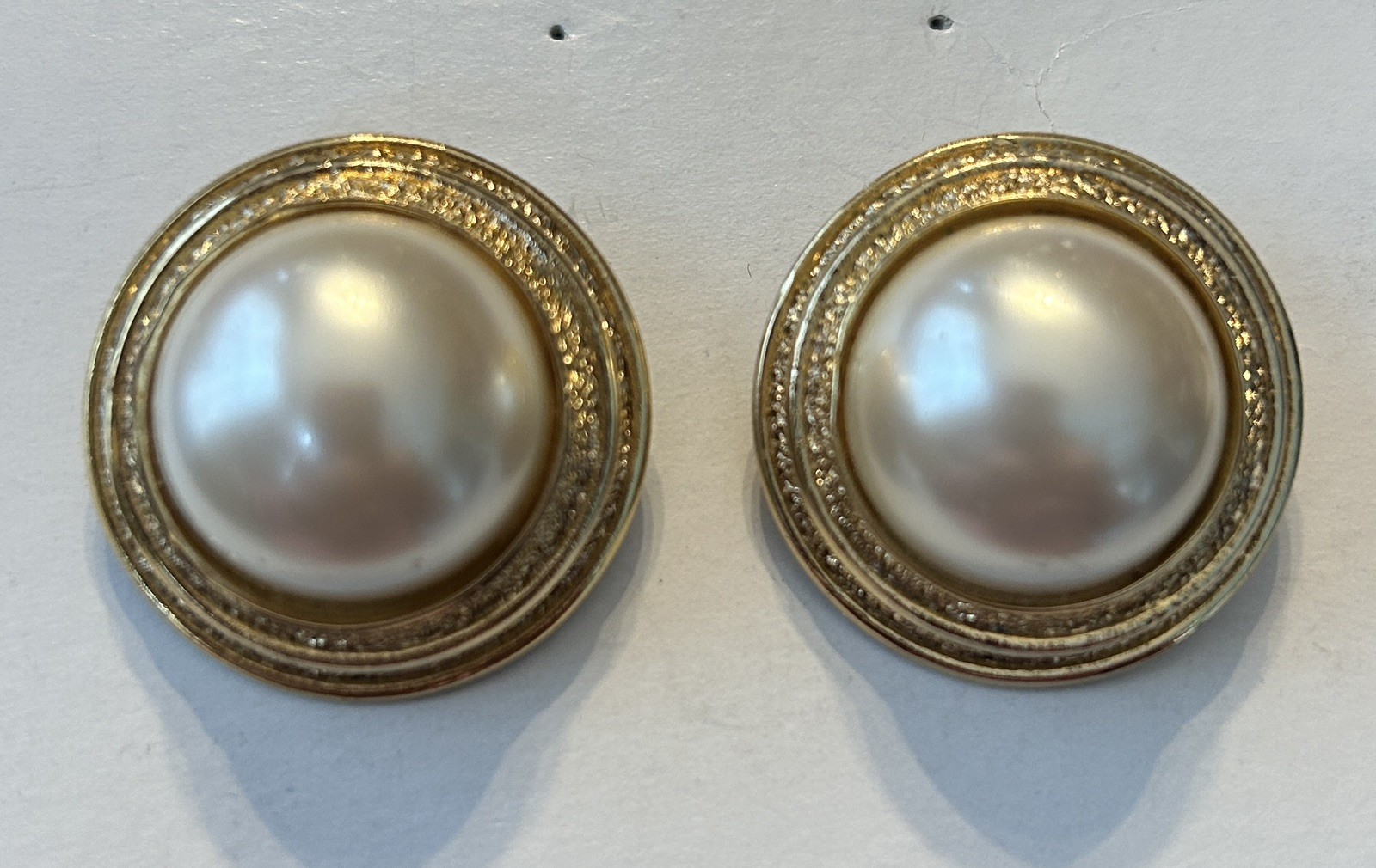Vtg ORENA PARIS Gold Tone & Faux Pearl Clip On Earrings