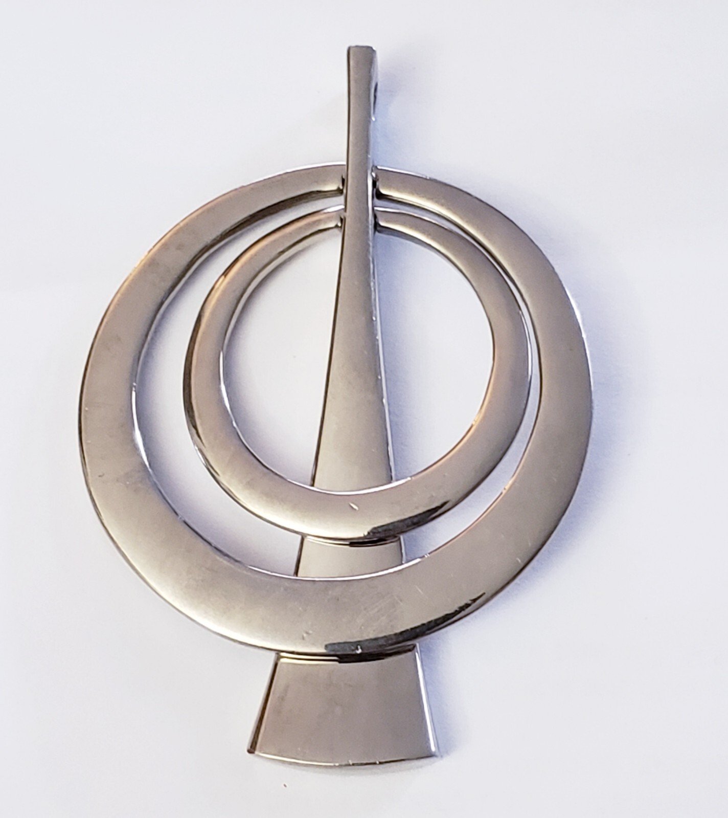 Vintage Modernist Abstract Silver Tone Moveable Large 2 1/2 Inch Pendant 32gms