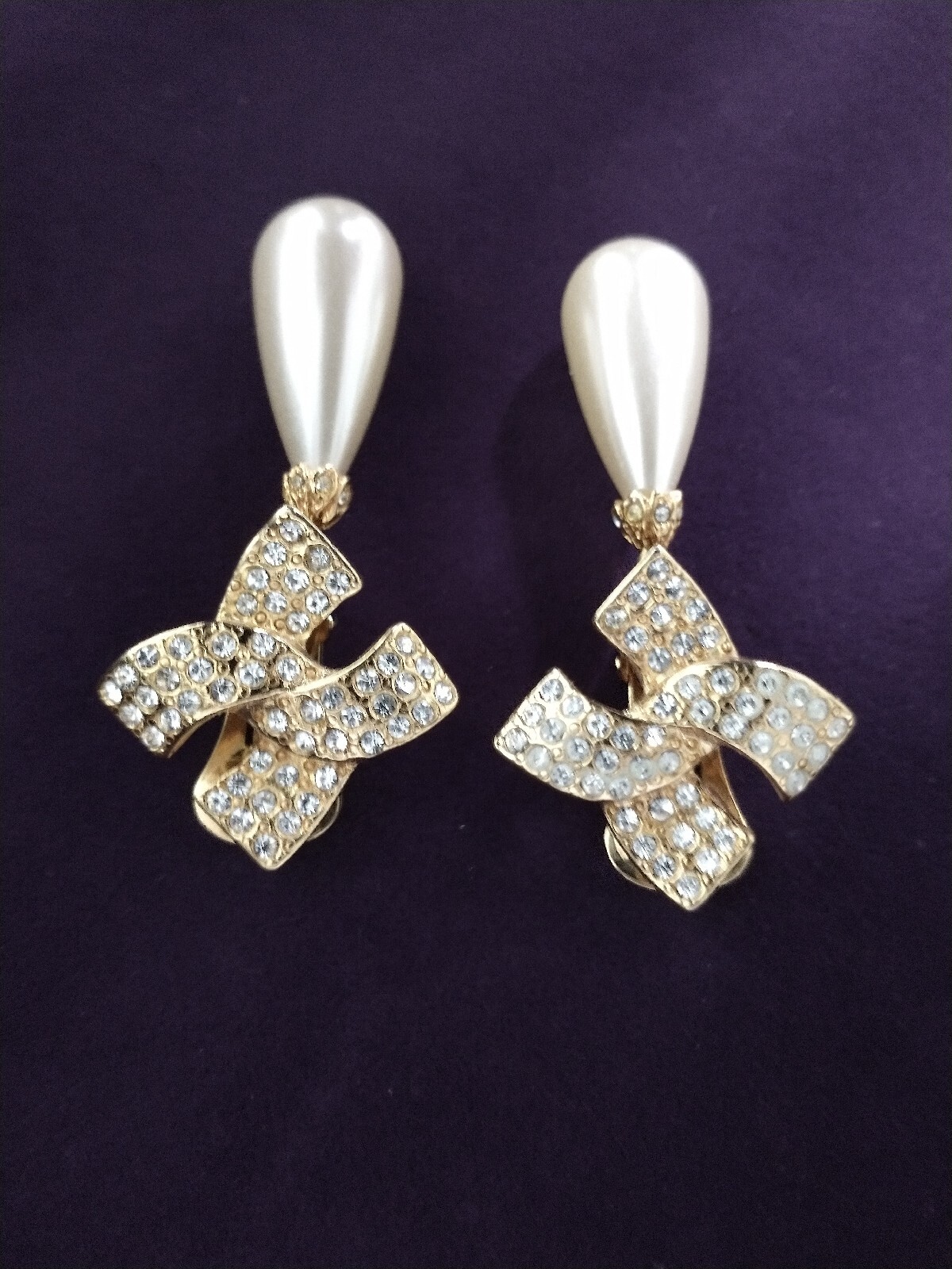 Vintage Kjl Kenneth Lane Faux Pearl Drop With Rhinestones Clip Earrings Signed