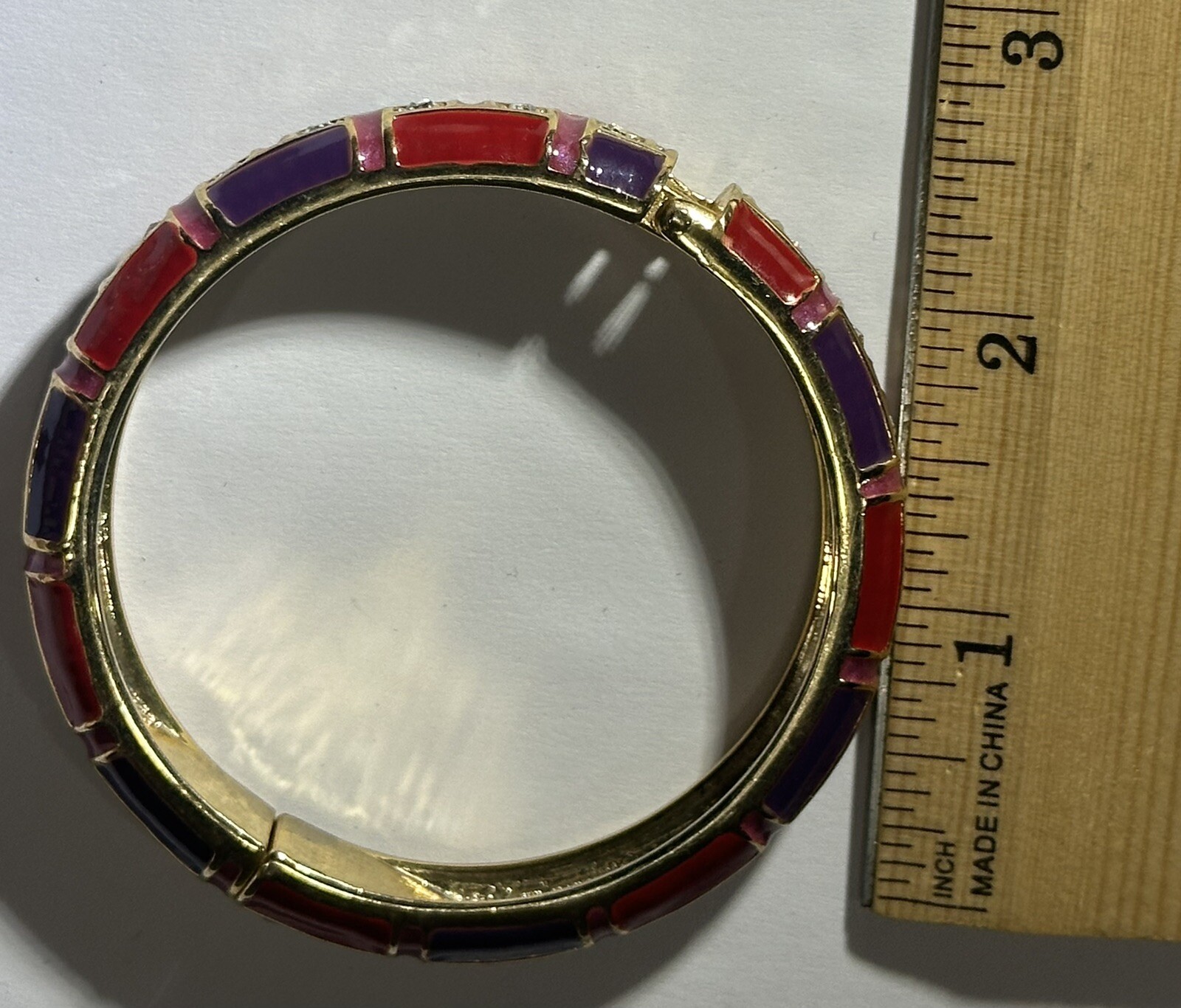 Enamel Rhinestone Hinged Clamp Bracelet – Sparkly Red Purple Pink – Goldtone EUC