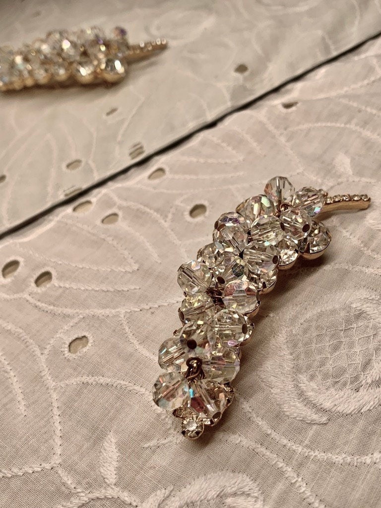 Breathtaking Juliana DeLizza and Elster Aurora Borealis Grape Cluster Pin
