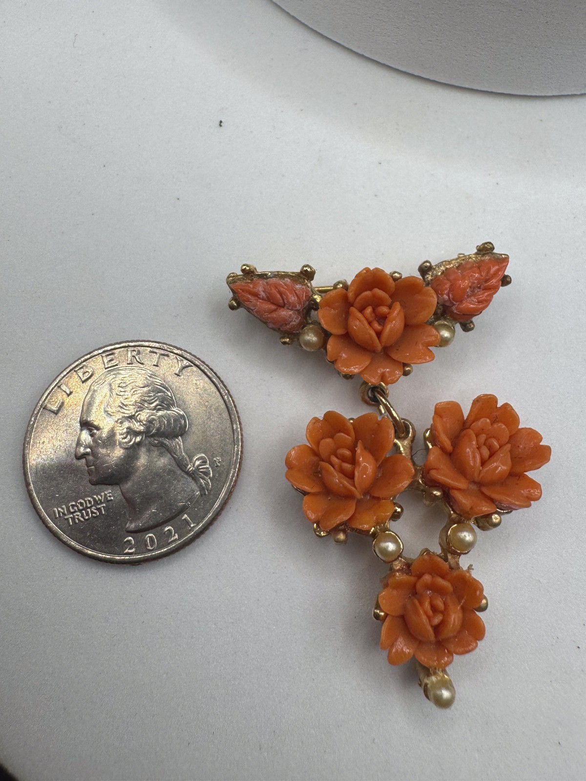 Vintage Carved Faux Coral Rose Dangle Brooch Gold Tone Pearl Floral Drop Pin
