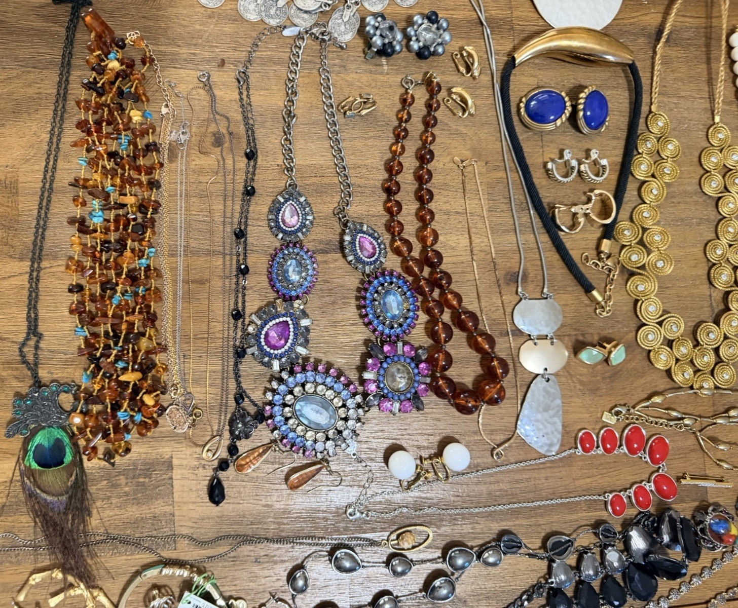 Vintage Modern Costume 99 Pieces Jewelry Lot Signed Necklace Earrings Broach