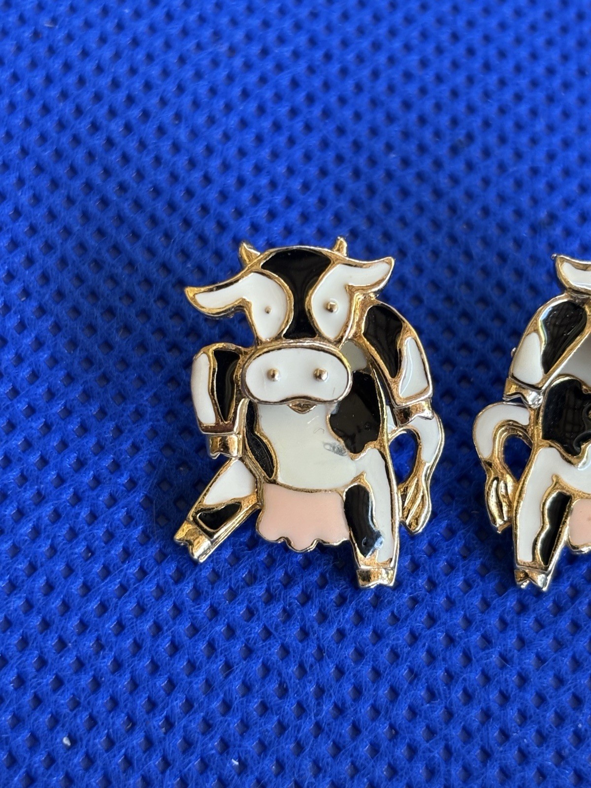 Vintage Moveable Cow Pierced Earrings Cow Lovers Earring Jewelry Farm