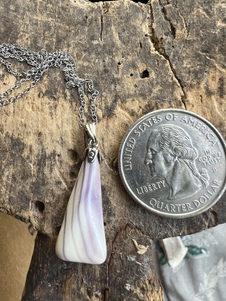 Vintage Sterling Navajo Wampum Purple Spiny Oyster Pendant Necklace 18″ Dainty