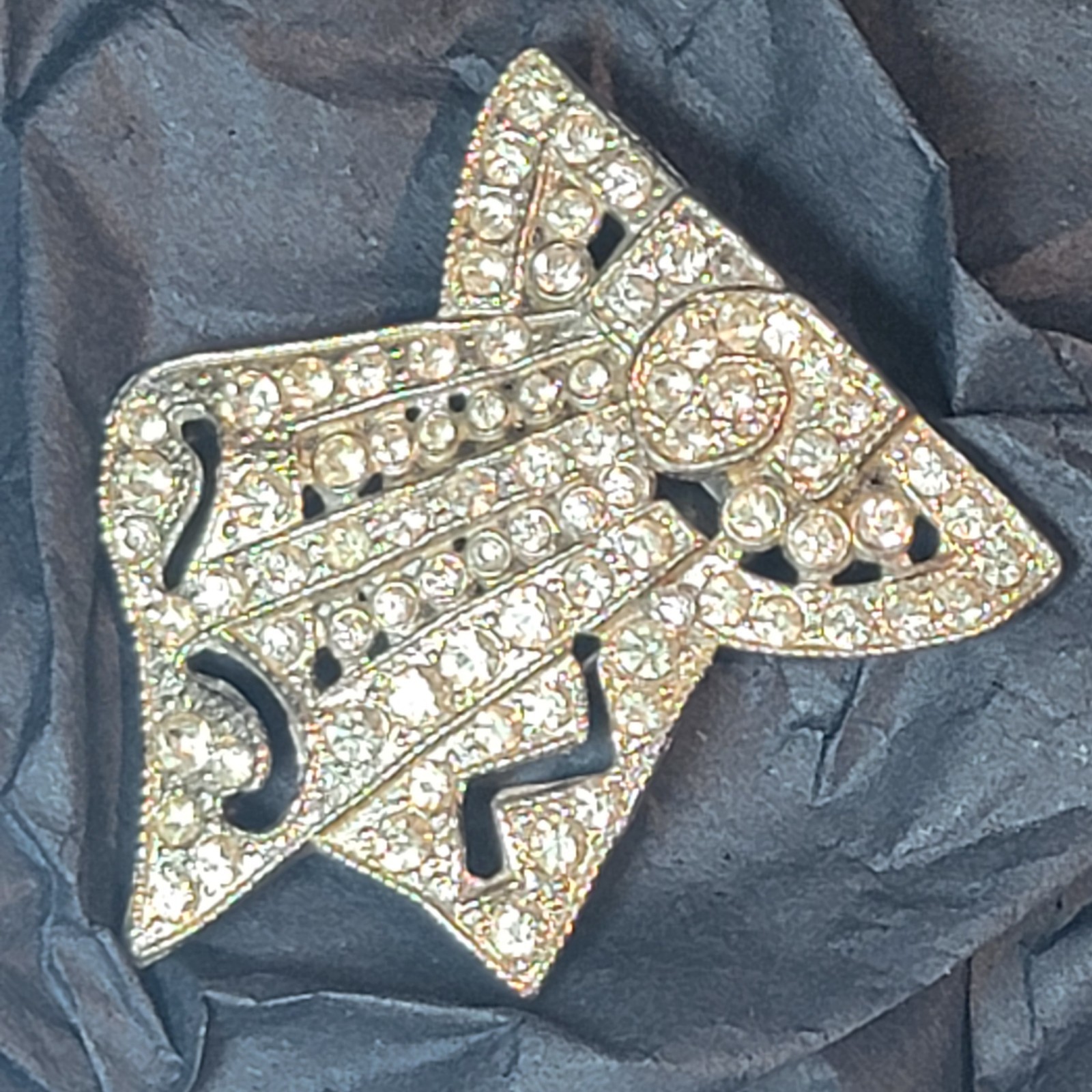 Vintage Art Deco Brooch Dual Pin Rear White Metal Rhondium? 1920-1930s AC1