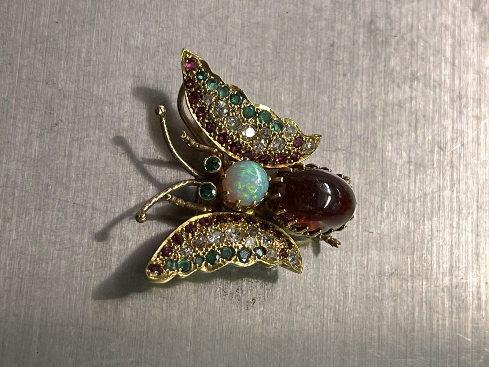 DIAMOND , GOLD ,OPAL, BUTTERFLY ,RUBY,EMERALD T= 1.80 CT PENDANT BROOCH 15.10 GR
