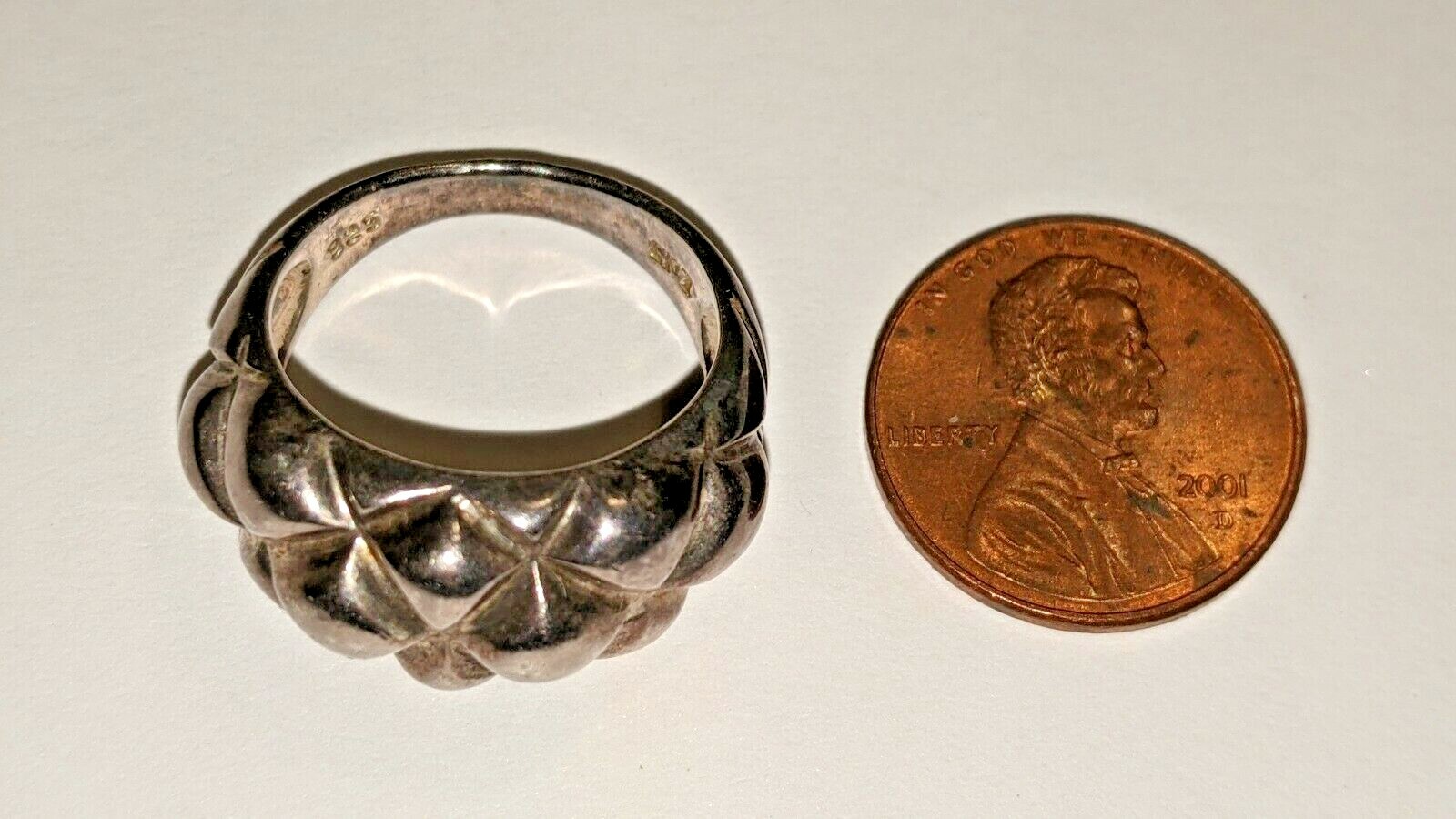 VINTAGE STERLING SILVER RING ABOUT SIZE 7 1/2 HALLMARKED SIGNED 925 TH