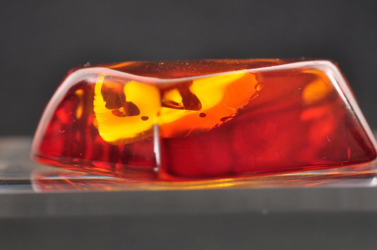 18k gold clasp “KUJI” Amber Pendant top Spindle shape (39mm (1.53in) 16.25ct).