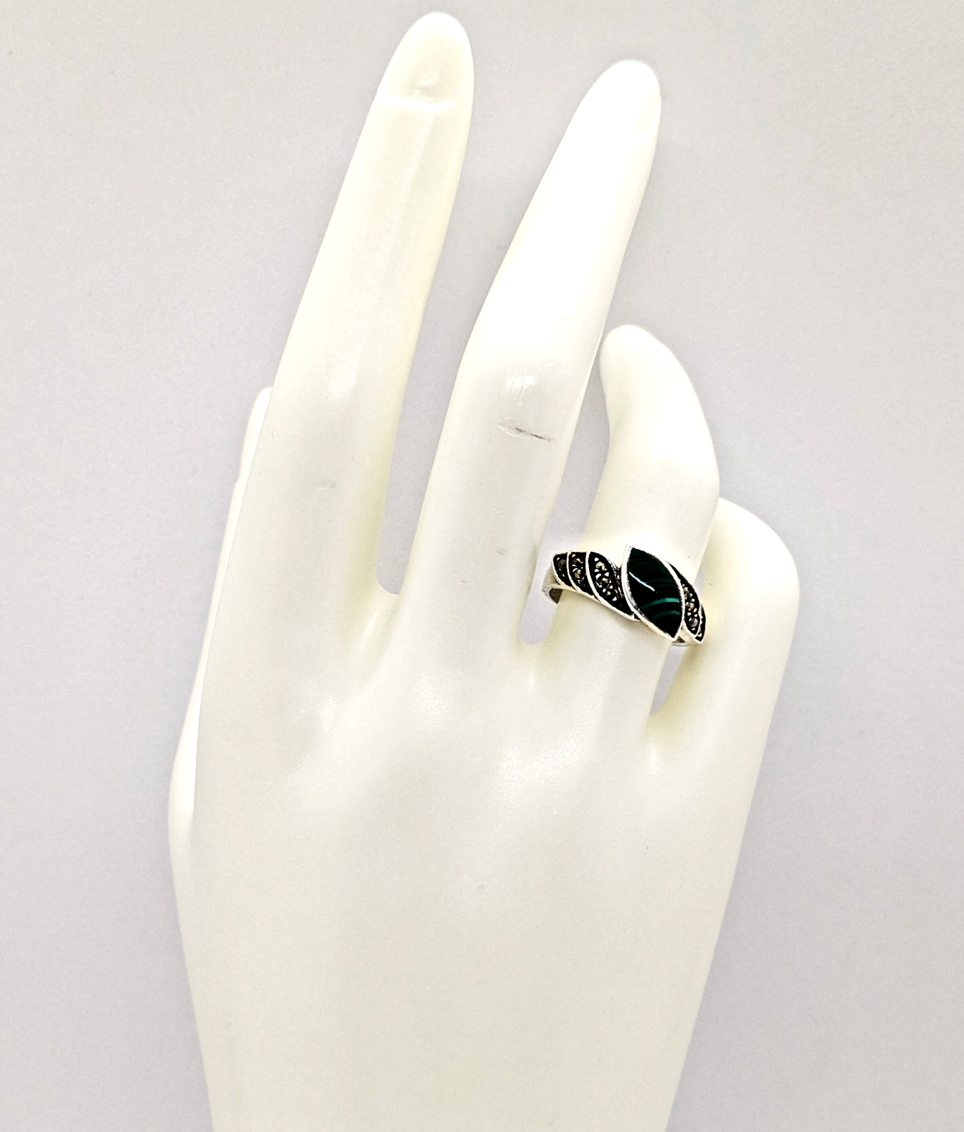 Vintage Elegant RING Silver 925 with Malachite stone -size: 7.25US (17.5mm)| #30