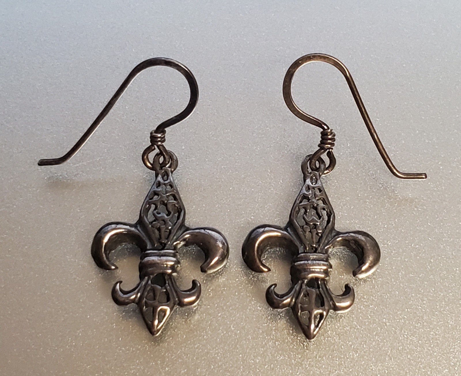 VTG 925 Fleur De Lis Dangle Earrings 1.5in Drop Sterling Silver 2g Estate