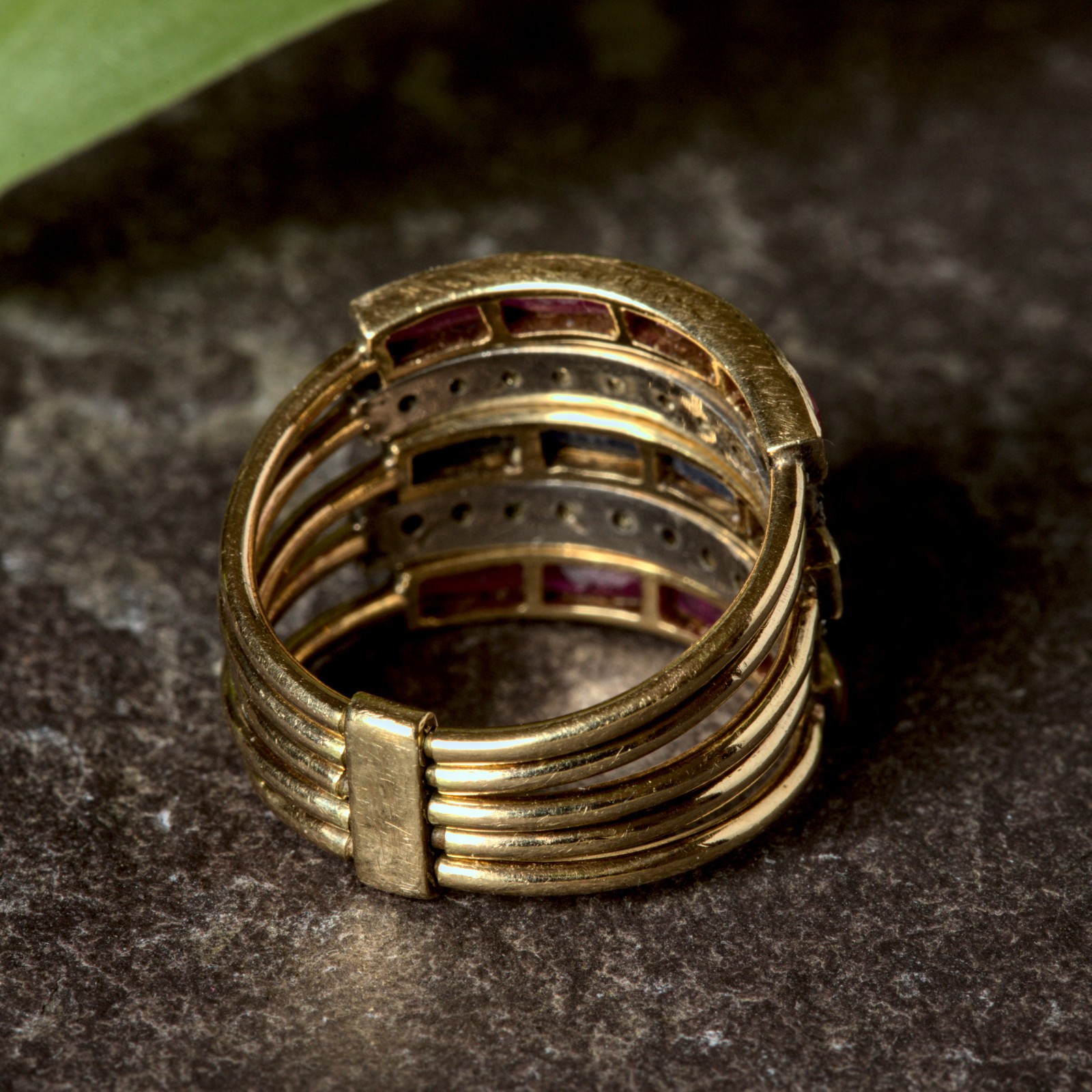 LOVELY VINTAGE 14K GOLD SILVER RUBY SAPPHIRE 5-BAND HAREM WEEKDAY RING c1970s