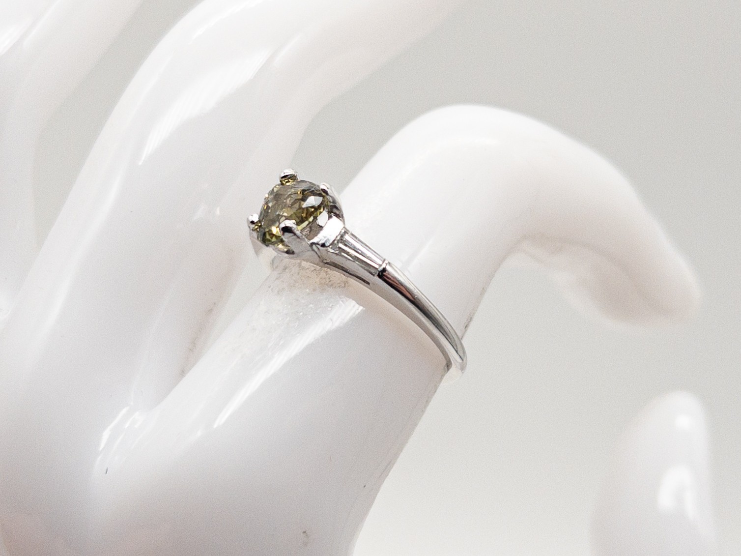 $6000 1.28ct CERTIFIED Trillion Cut Natural Alexandrite Diamond Platinum Ring