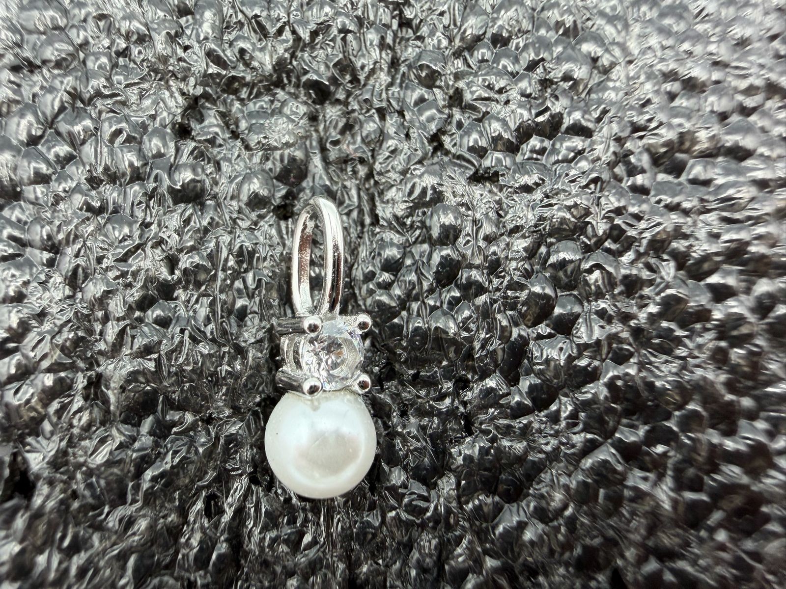 0.43g Vintage Sterling Silver 925 Pendant Round White Bead Accent M