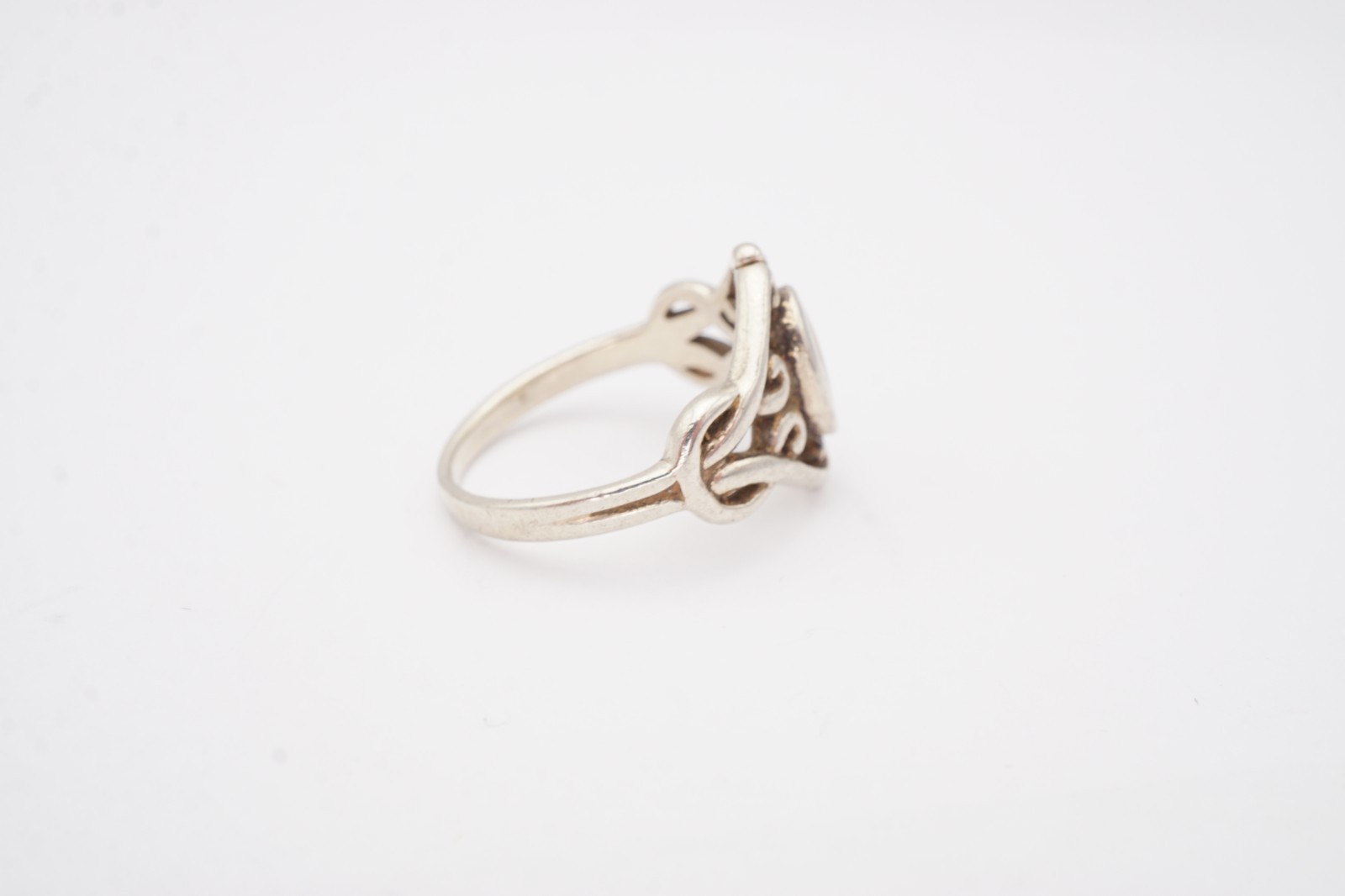 Vintage Sterling Silver 925 White Stone Ring Size 5.5 Marsala N6