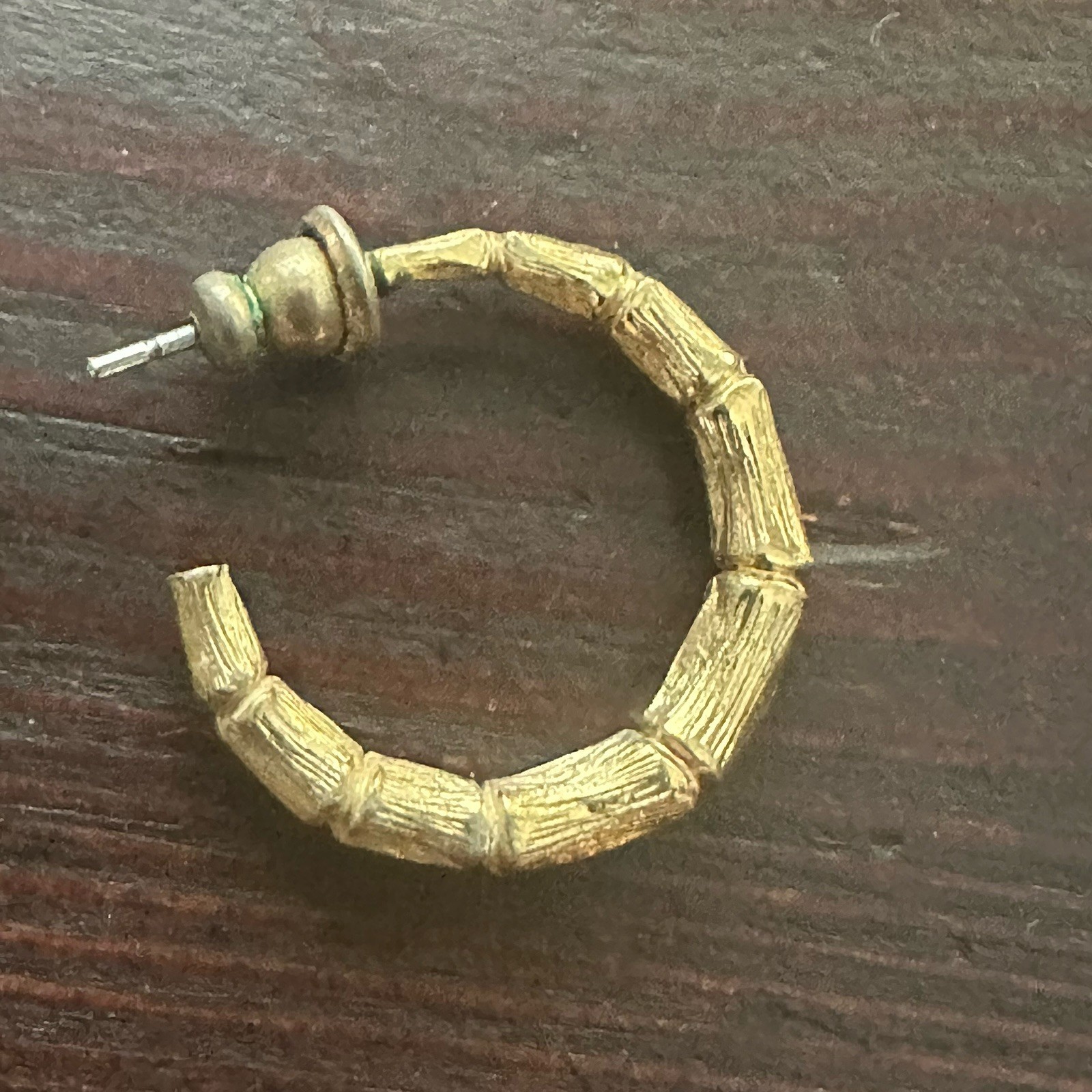 Graduated Bamboo Hoop Earrings Pierced Gold Tone Brass Post Backs