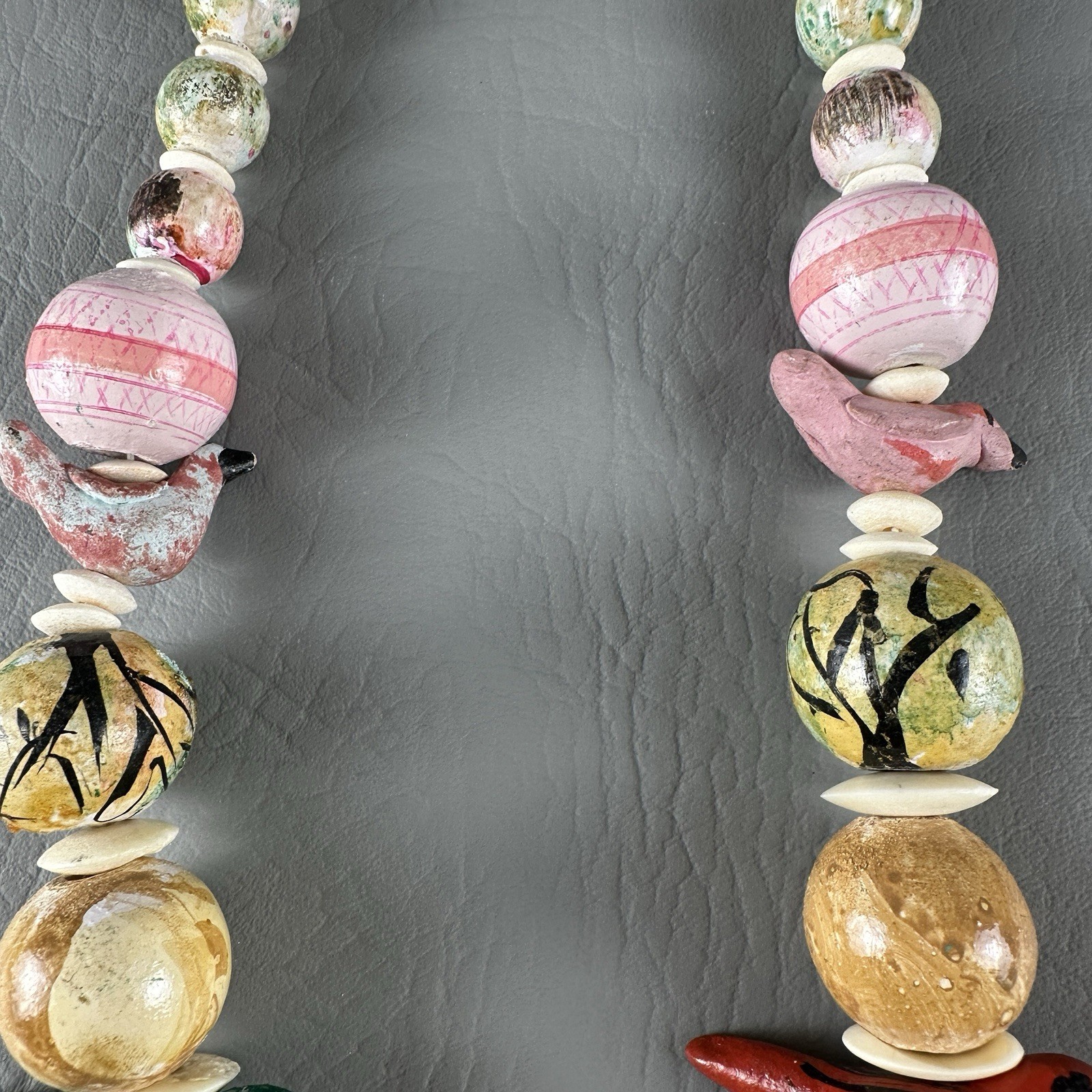 Vintage Hand Painted Necklace Bird Bead Artisan Wood 27”