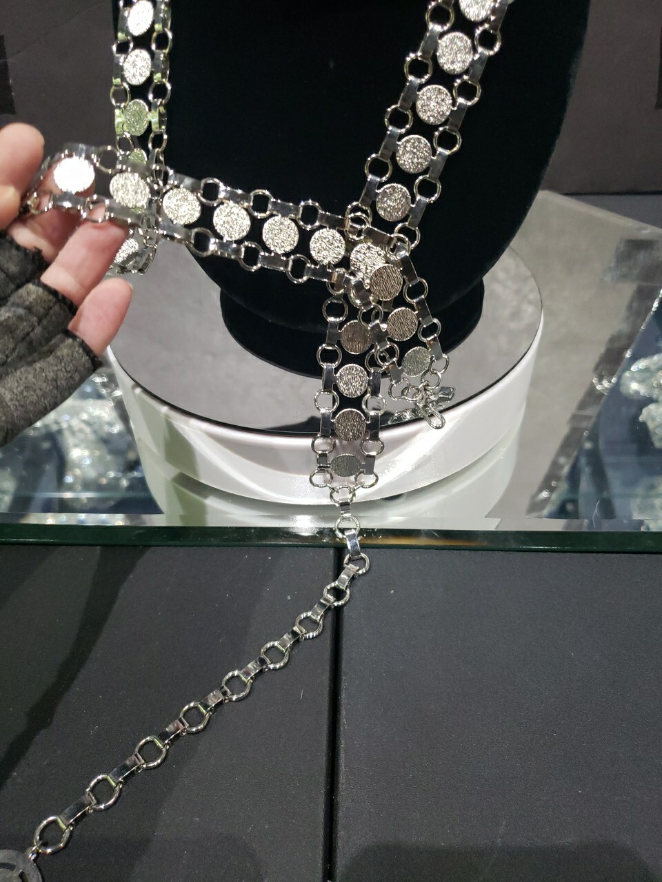 Adjustable Metal Link Belt Chain vtg 1970 Sarah Coventry silver disc coin
