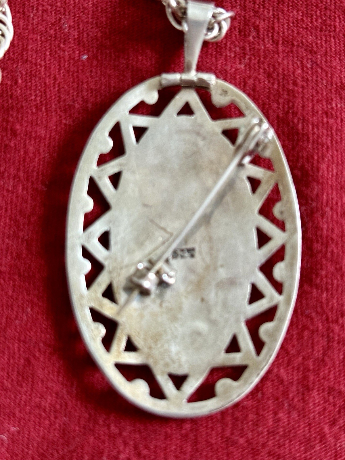 Sterling Pandantiv & Brooch, Chain 23 Inch Long Aztec Depicting