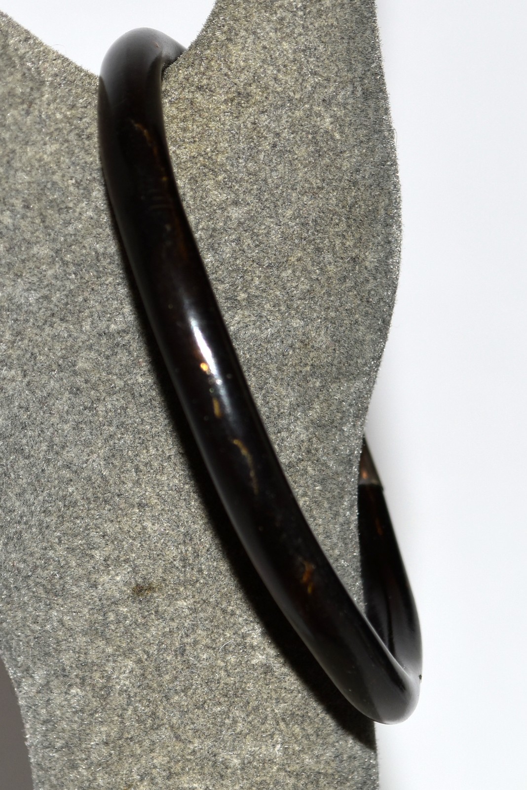 Vintage Hawaiian Black Coral with Engraved Silver Bangle Bracelet Size 8.5