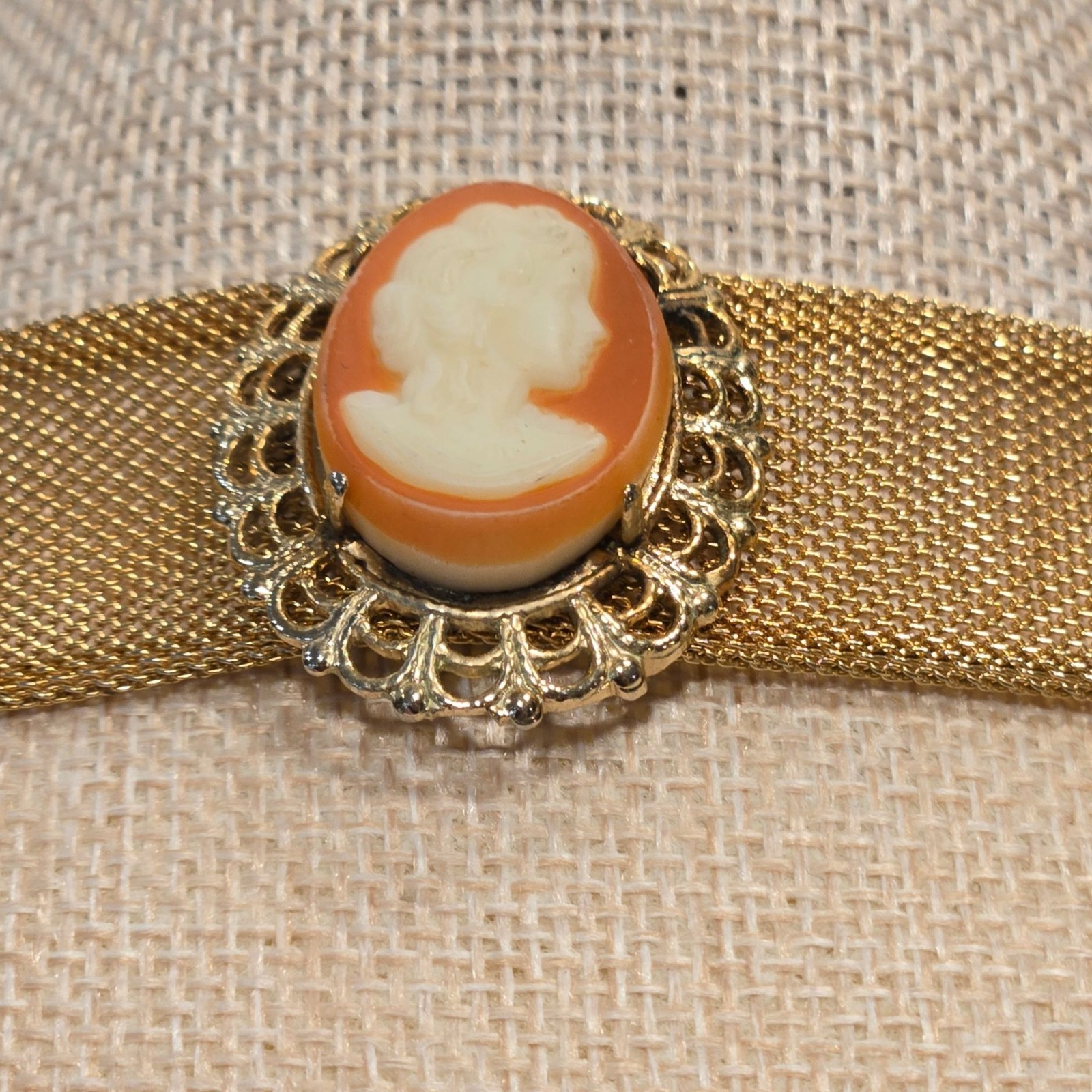 Vintage Coro Cameo choker necklace Gold Tone Mesh Lady Portrait Filigree Estate