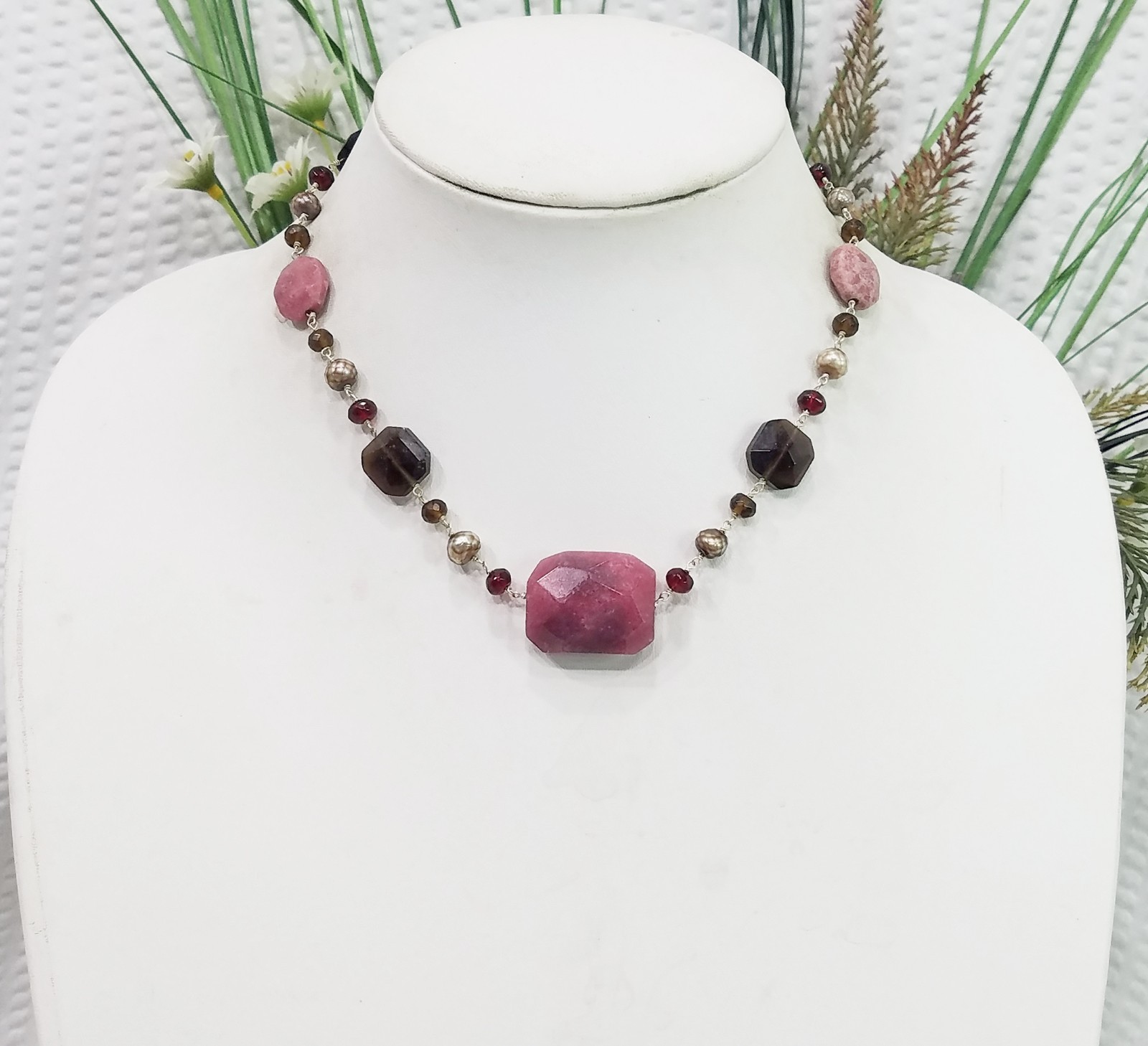 Vintage Muted Pink Faceted Jasper & Brown Crystal Rosary Style Choker Necklace
