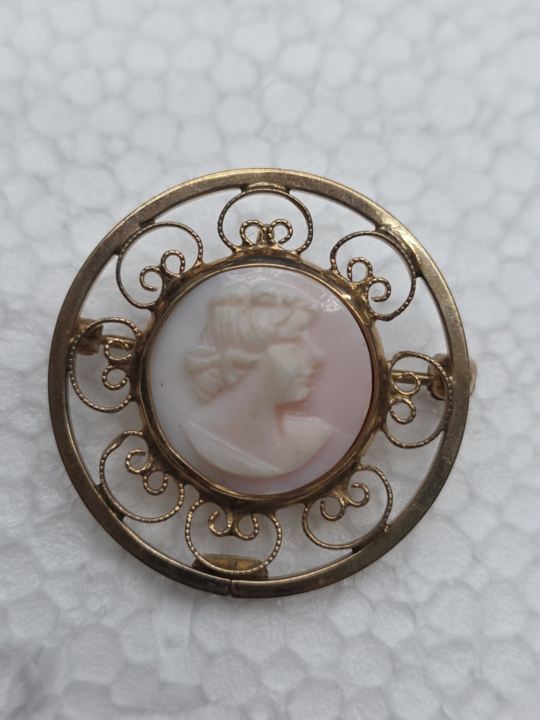 Vintage Catamore 1/20 12k Gold Filled GF Cameo Pin Brooch – 1 1/4″