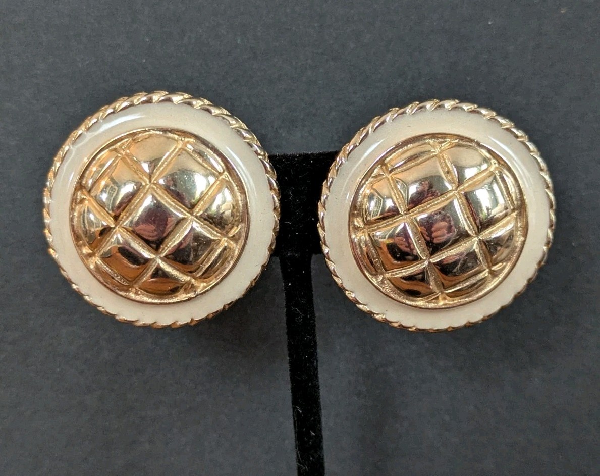Gay Boyer Earrings Clip On Round with Cream Color Gold Tone Classic Vintage