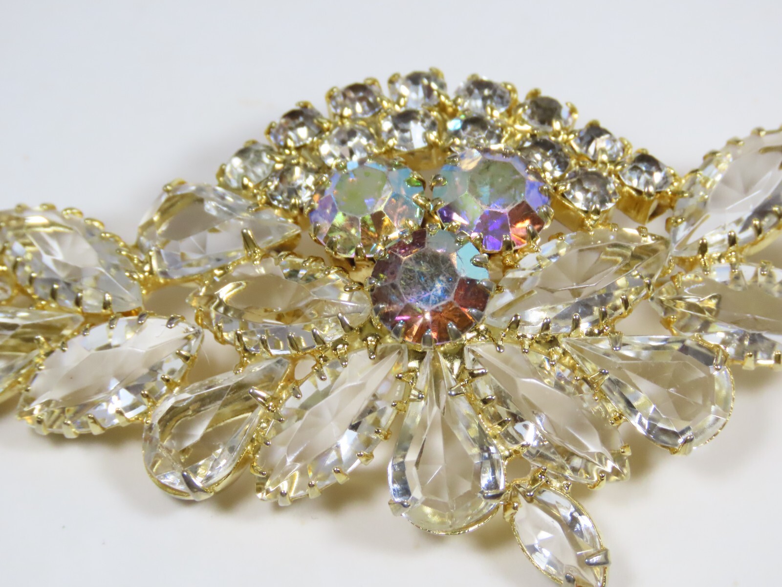 AB Rhinestone Brooch Pin VTG Clear Crystal Cluster Spray Prong Stunning D1580