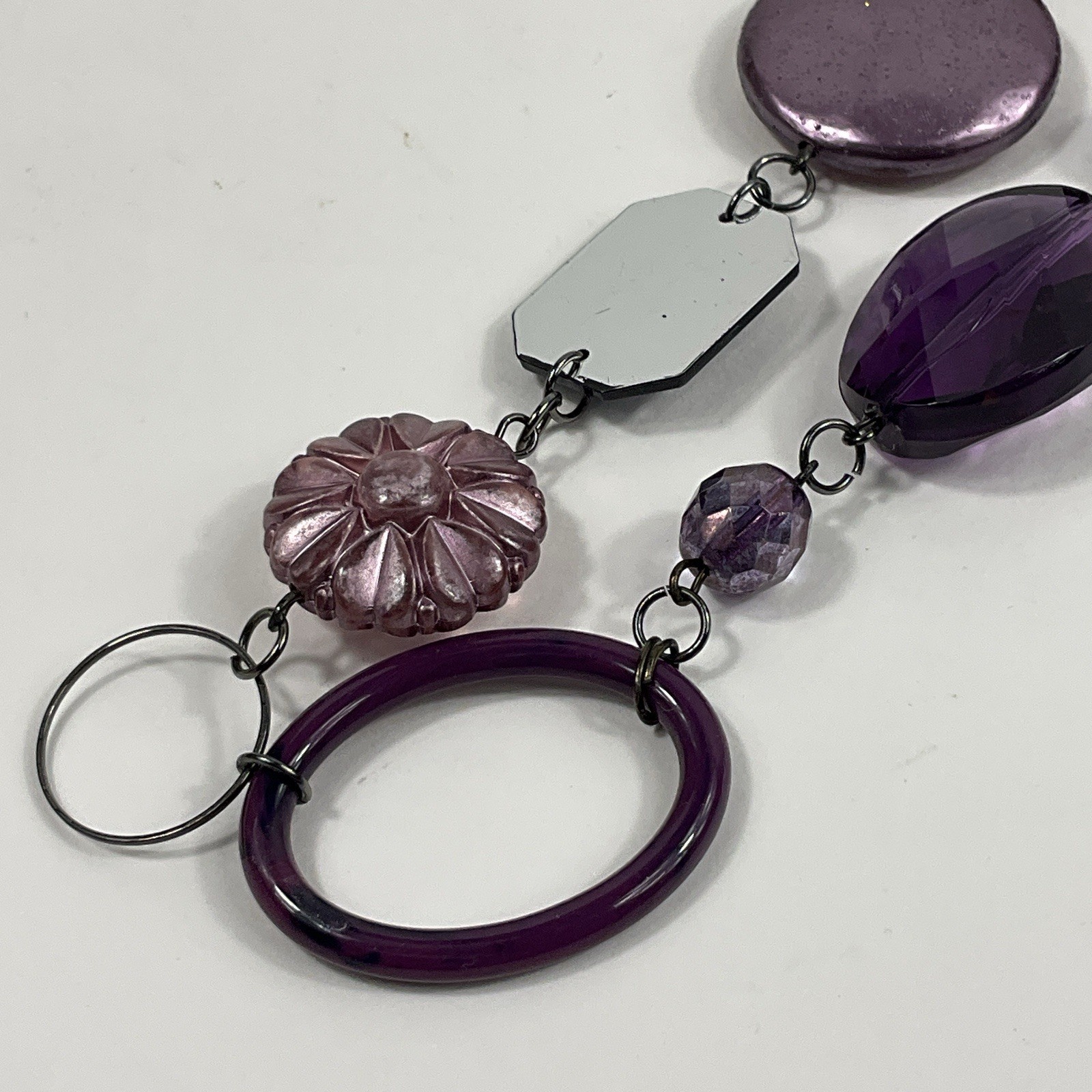 Vintage Asymmetrical Purple Acrylic Crystal Gunmetal Chain Link 24″ Necklace