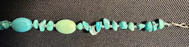 Signed RLL Vintage, Authentic, Turquois 21-1/2 Inch Necklace 8 Lg. 45 Sm. Beads