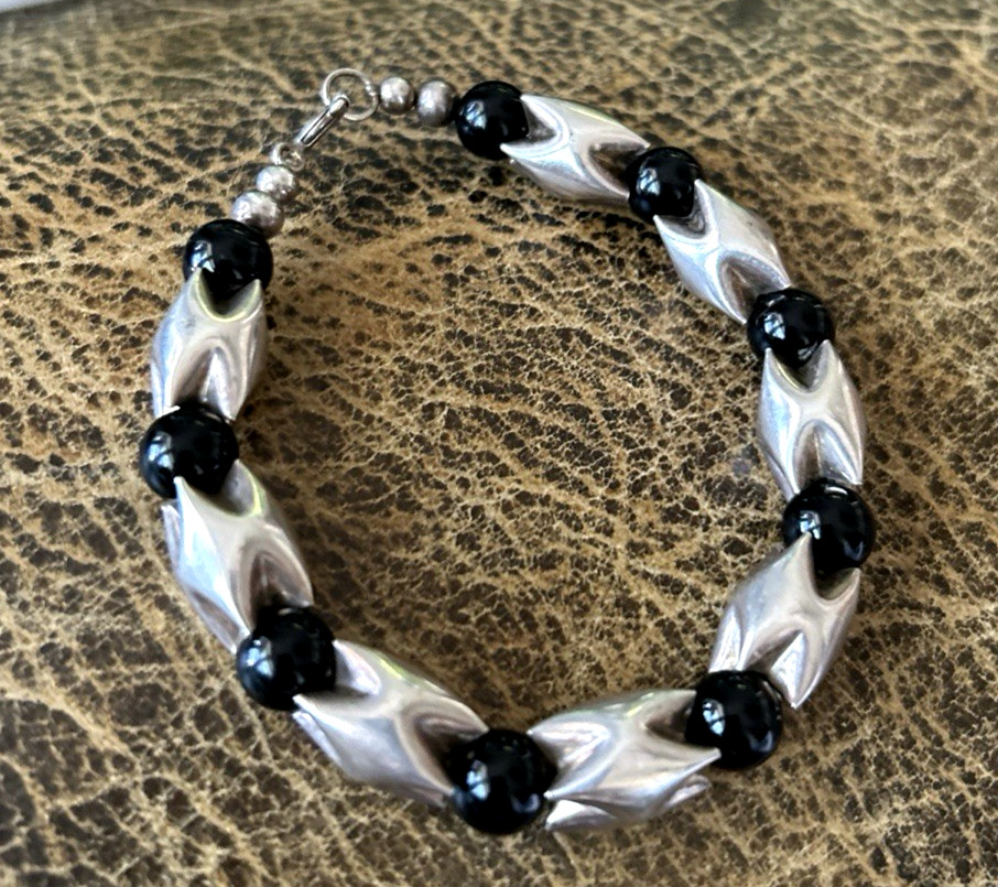 Vintage 925 Sterling Silver Black Tourmaline? Beaded Bracelet 6″