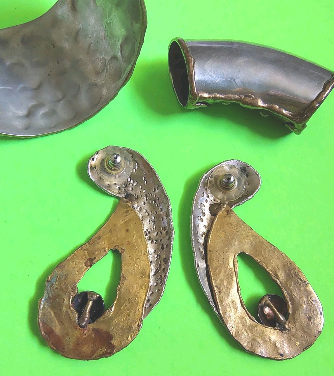 Vintage CUFF BRACELET, EARRINGS & SCARF SLIDE Set in Copper & Silver Tone
