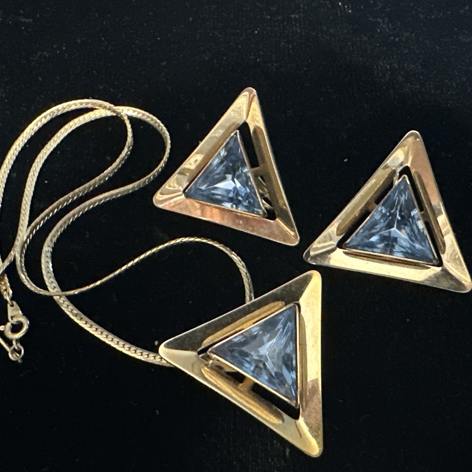 Vintage Emmons Gold tone Earrings & Brooch/Pendant Glue Glass Trillion Triangles