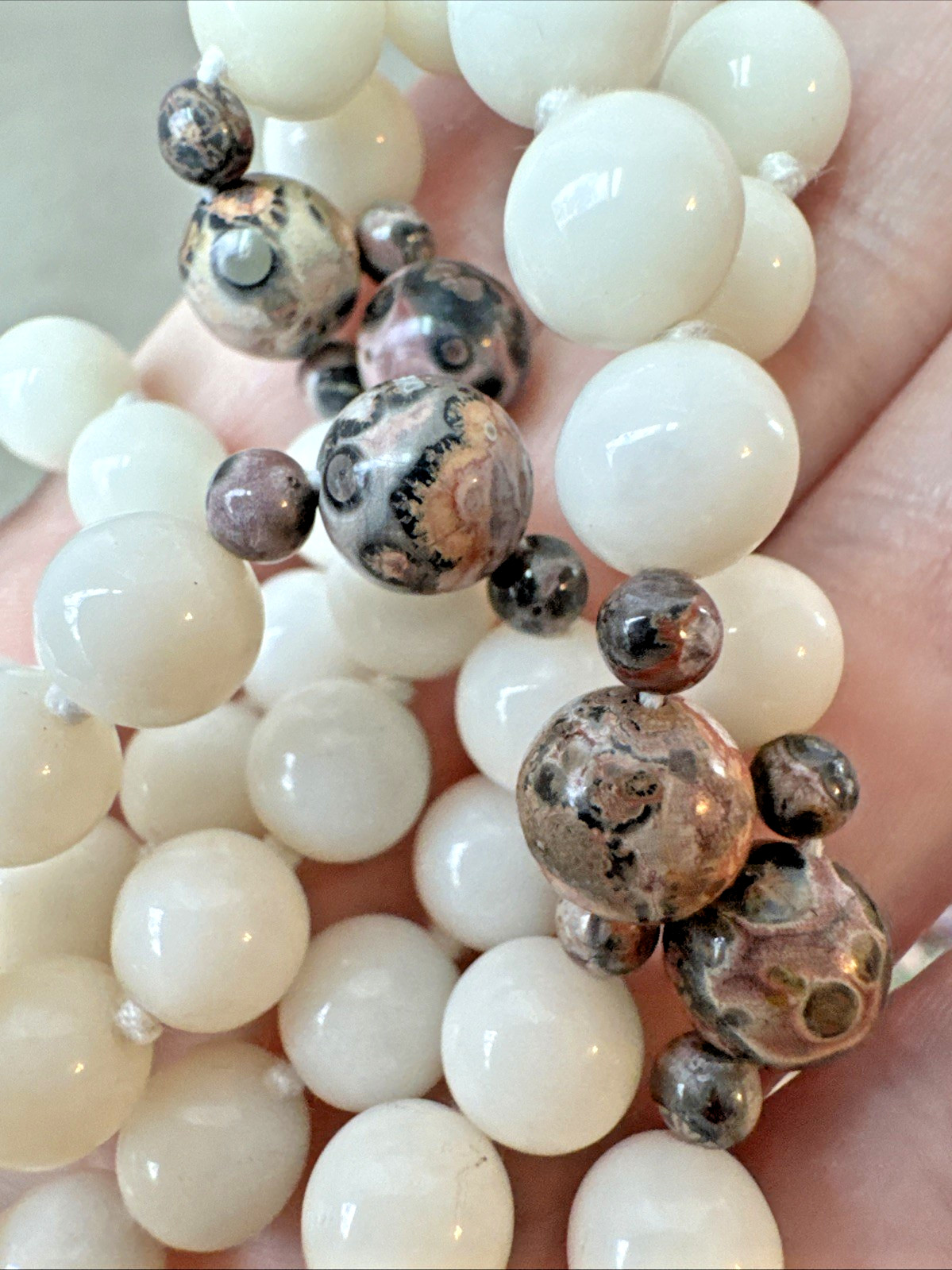 VTG Quartz Agate Jasper polished Crystal Glass Stone Beaded hand knot Necklace
