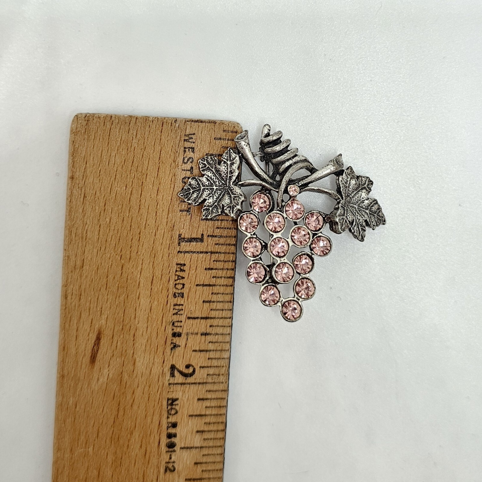 Vintage Grape Cluster Brooch Pin Purple Pink Rhinestones LIA Lianna Signed