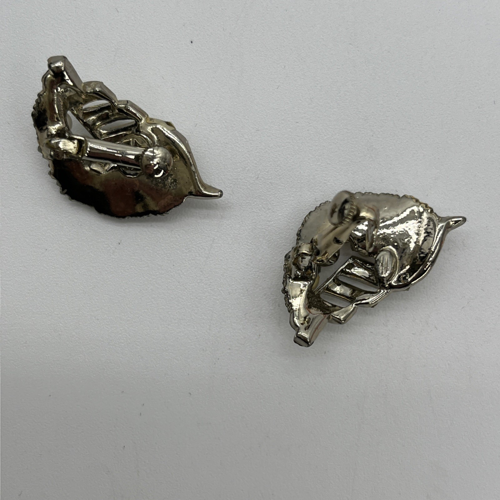 Coro Faux Pearl Rhinestone Clip On Earrings With Adjustable Spring Tension VTG