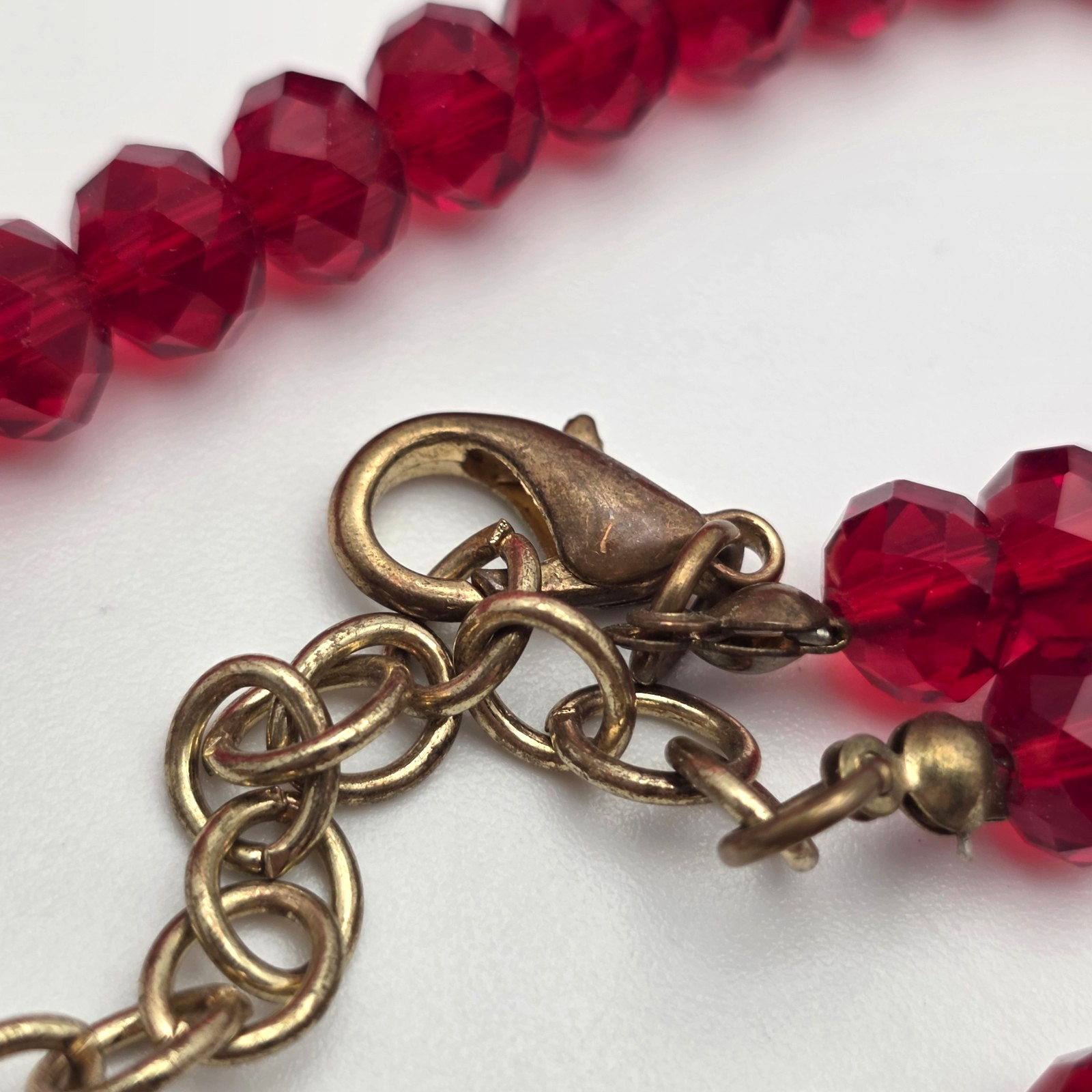 Vintage Red Black Crystal Fringe Necklace Gold Tone Faceted Bead Bib 20 In