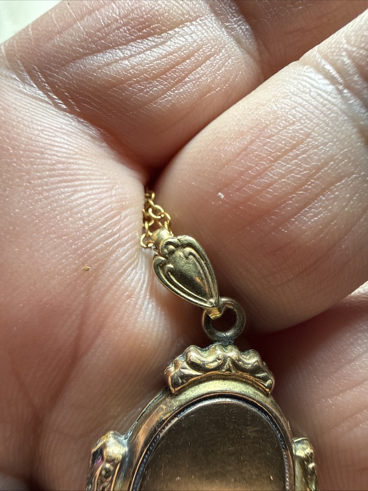 Necklace Locket Victorian 100 Years Old Gold Filled Vintage 17” Gold Fill Chain