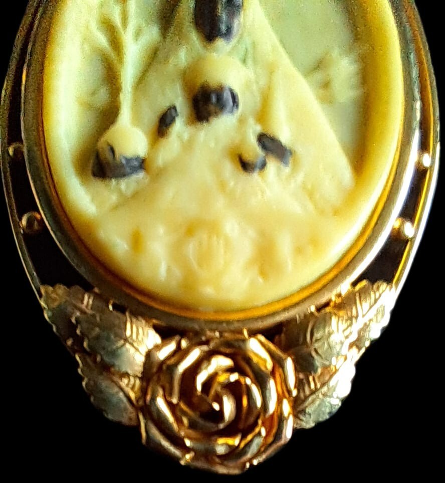 Fine Antique Art Nouveau 18K Gold Black Virgin Mary and Child Pendant Ca 1900